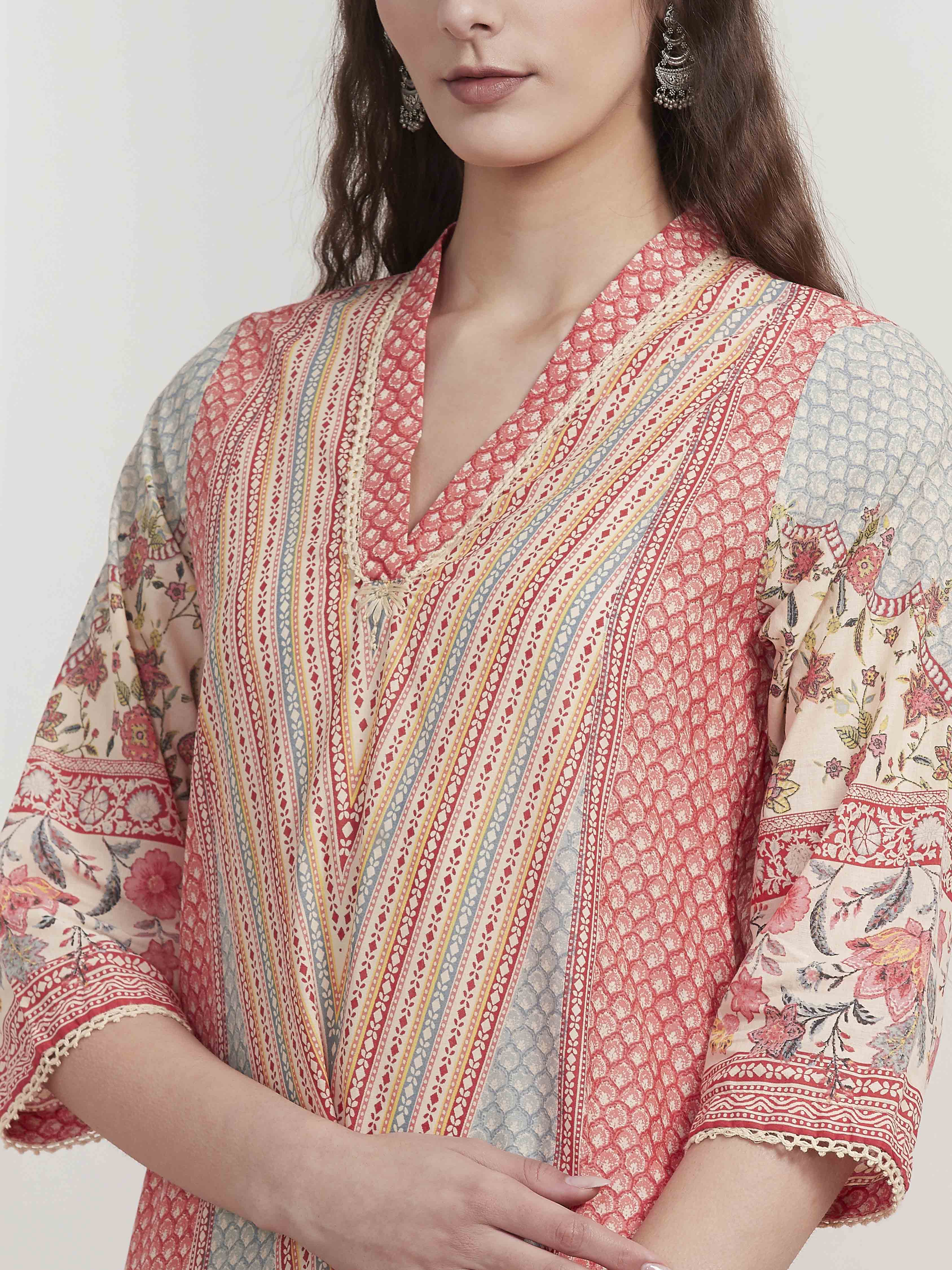 Red Cotton Printed Straight Kurta image number 1