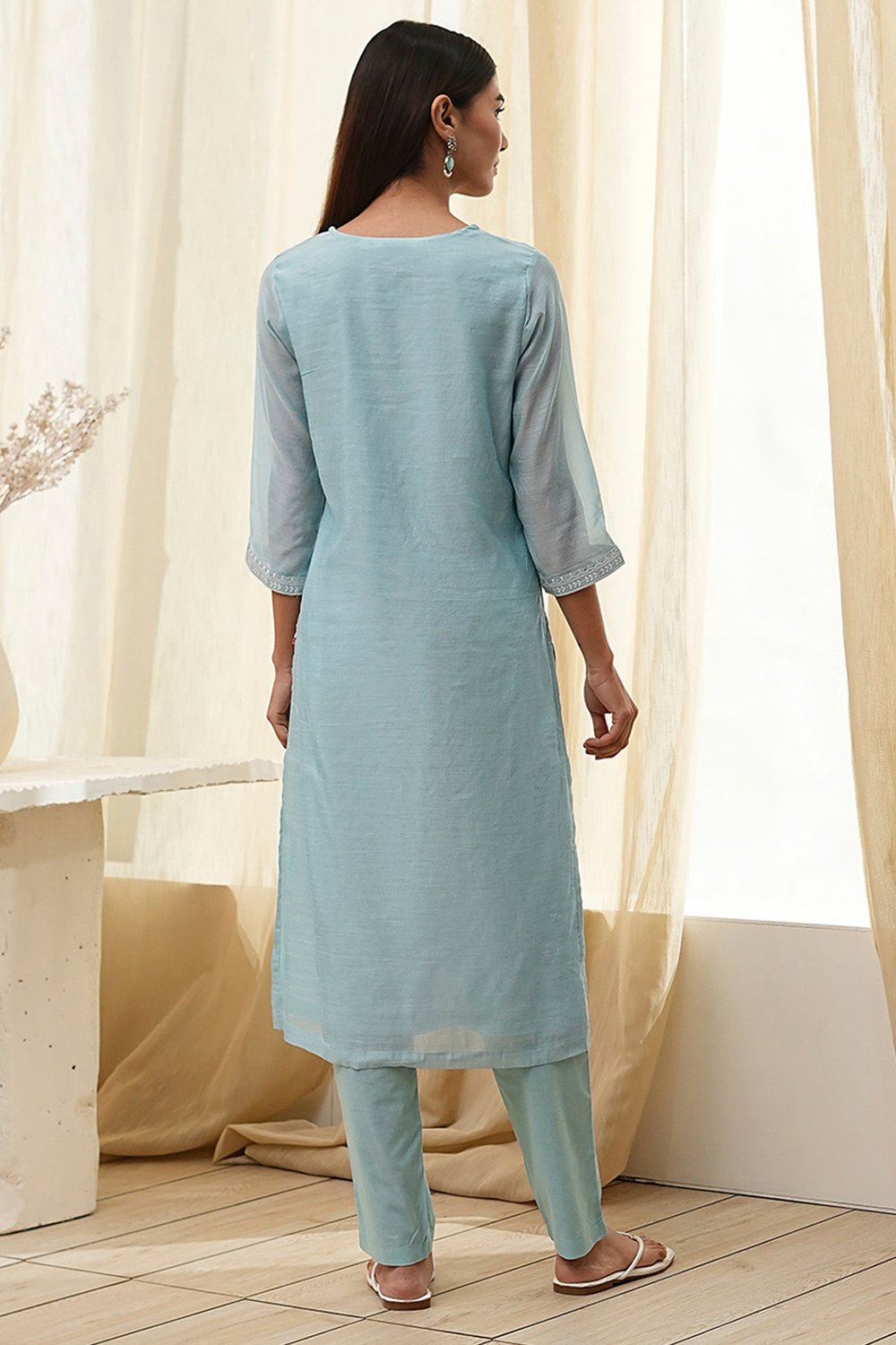 Aqua Embroidered Straight Suit Set image number 4