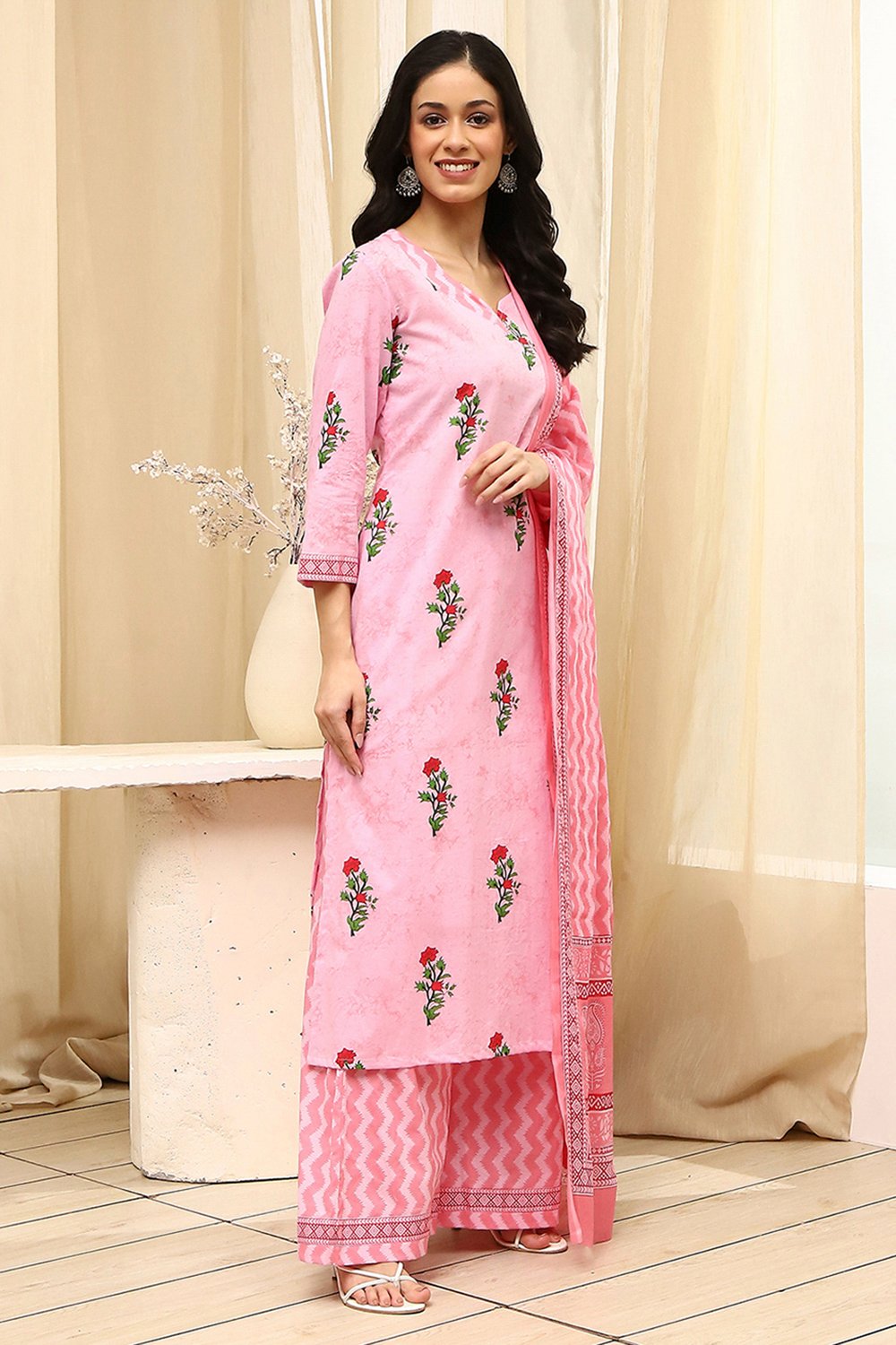Pink Cotton Screen Print Unstitched Suit Set image number 5