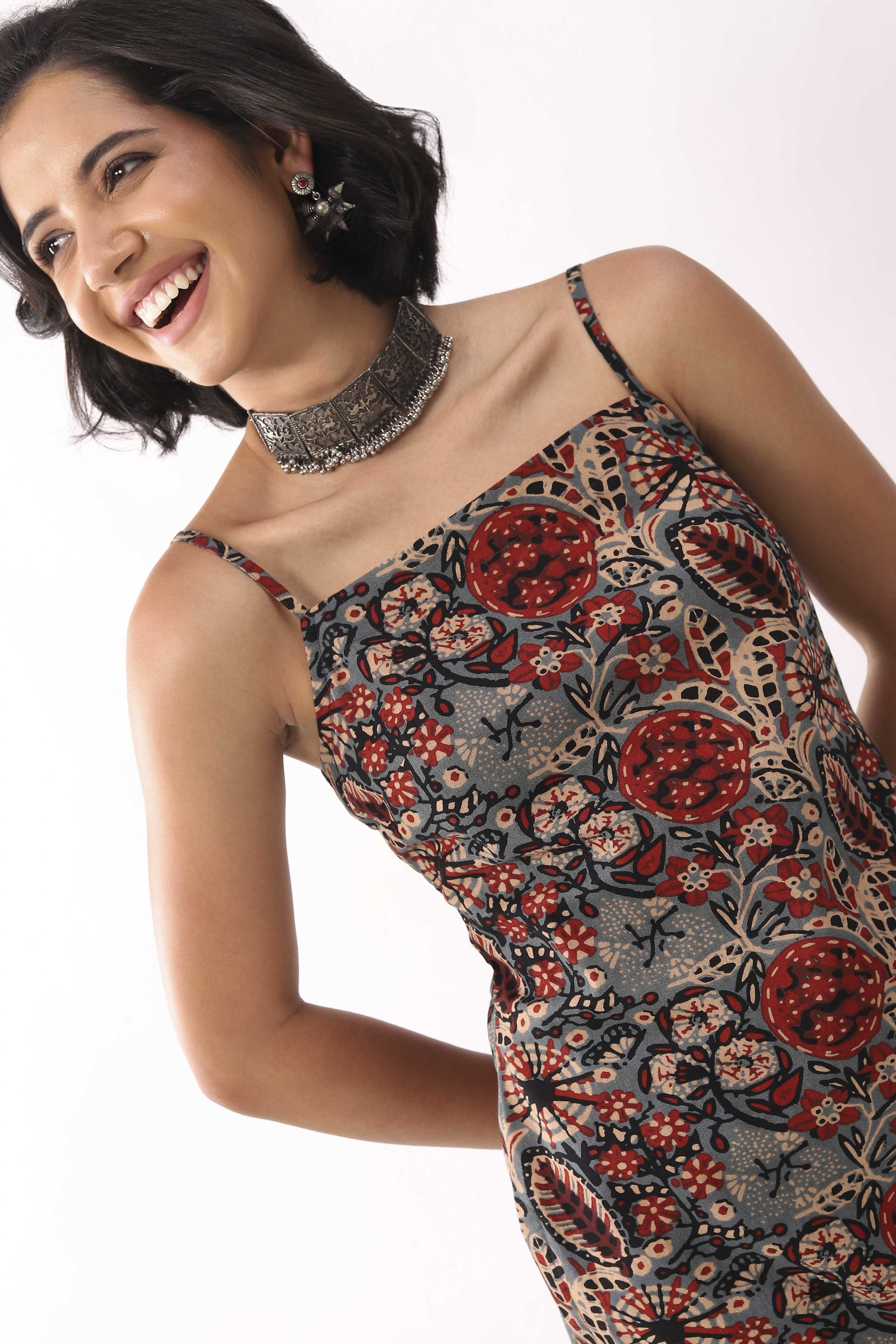 Green Cotton Geometric Printed Lace-Up Kurti image number 1