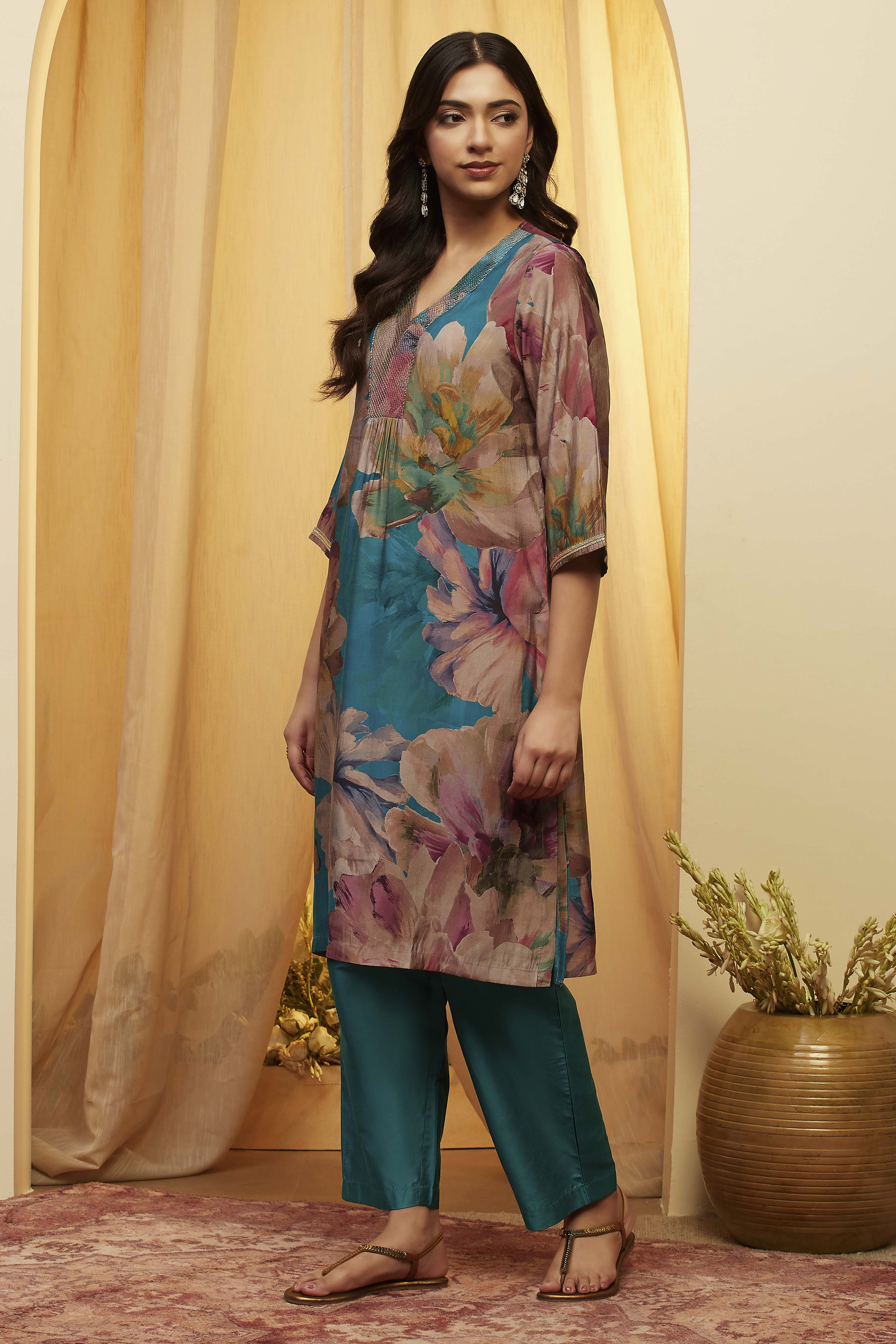 Rust Poly Viscose Straight Kurta image number 2