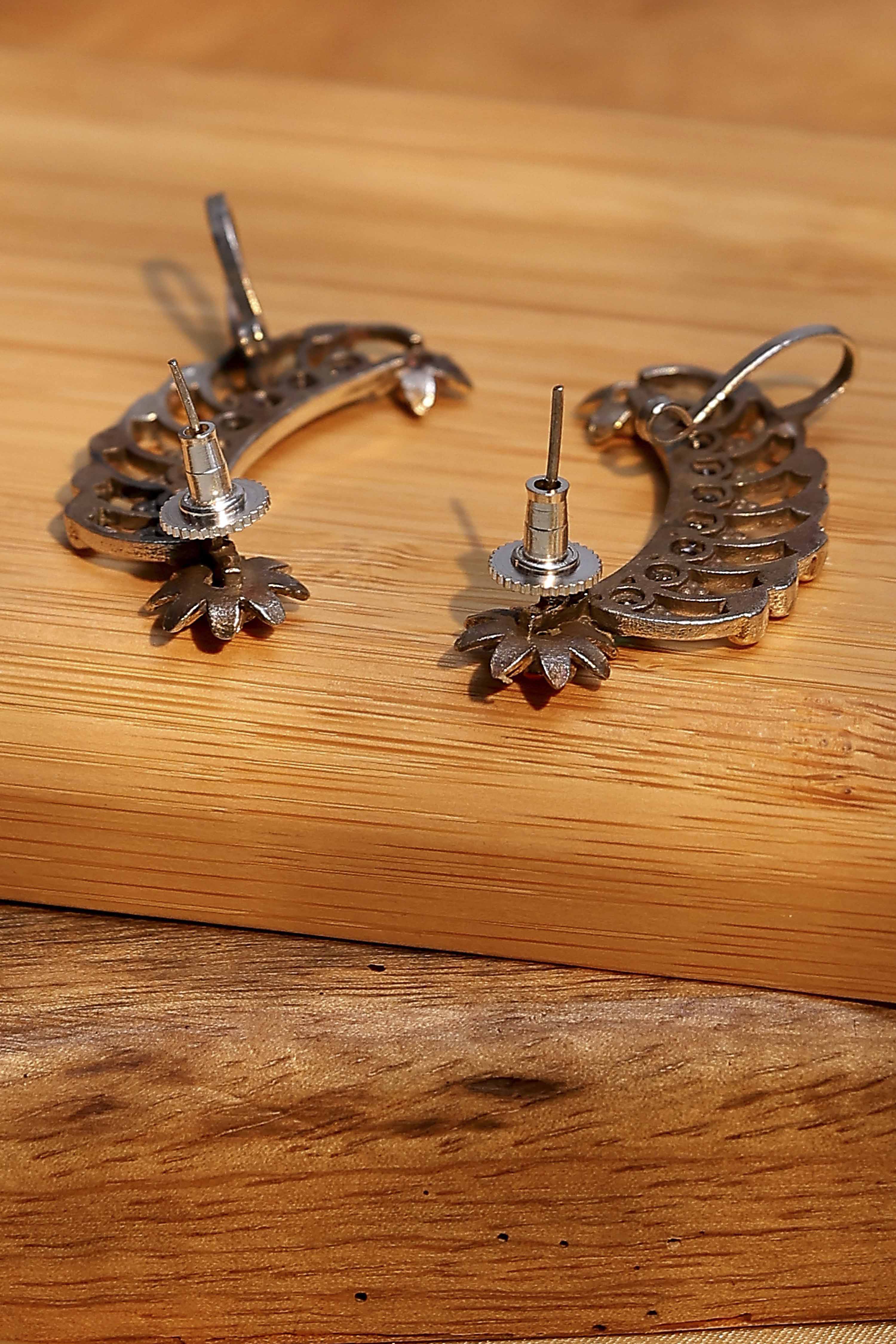 Multicolor Brass Earcuff image number 2