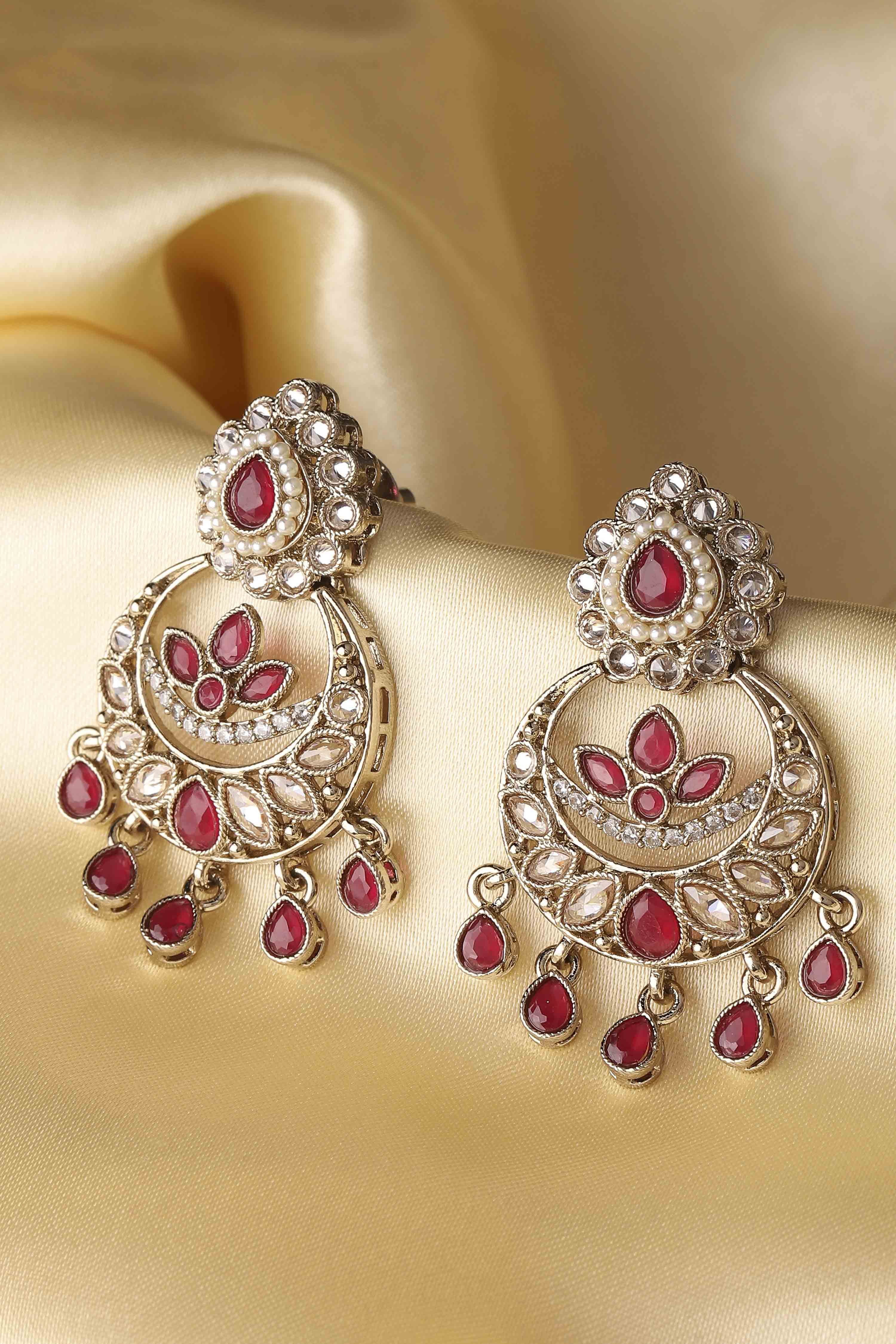 Red Alloy Chaandbali image number 0