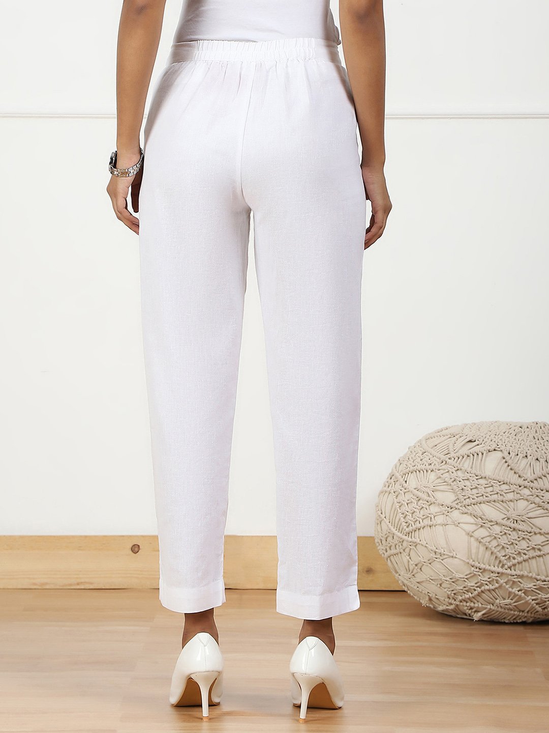 White Solid Cotton Blend Narrow Pants image number 5