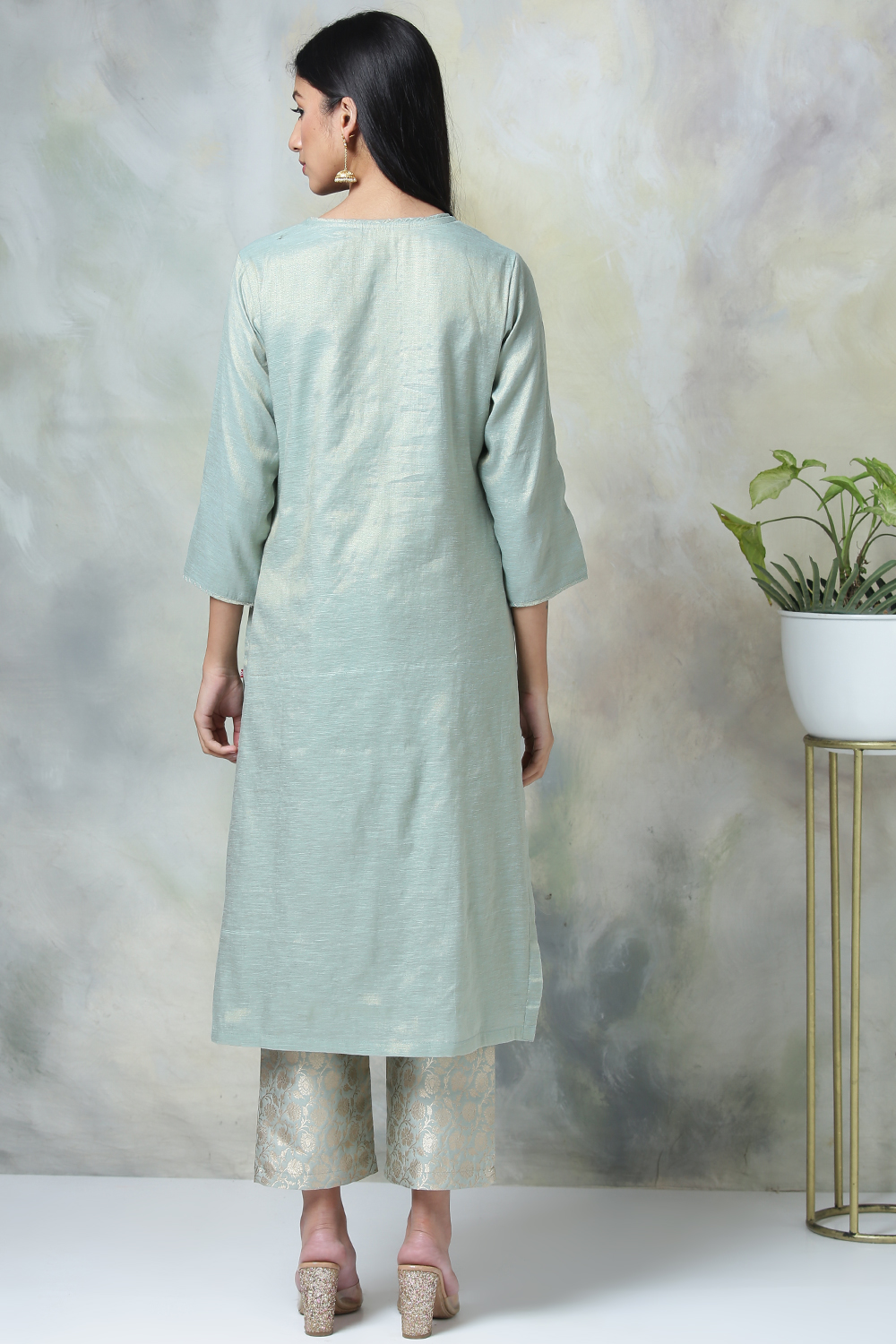 Brown Metallic Cotton Straight Kurta Pants Set image number 6