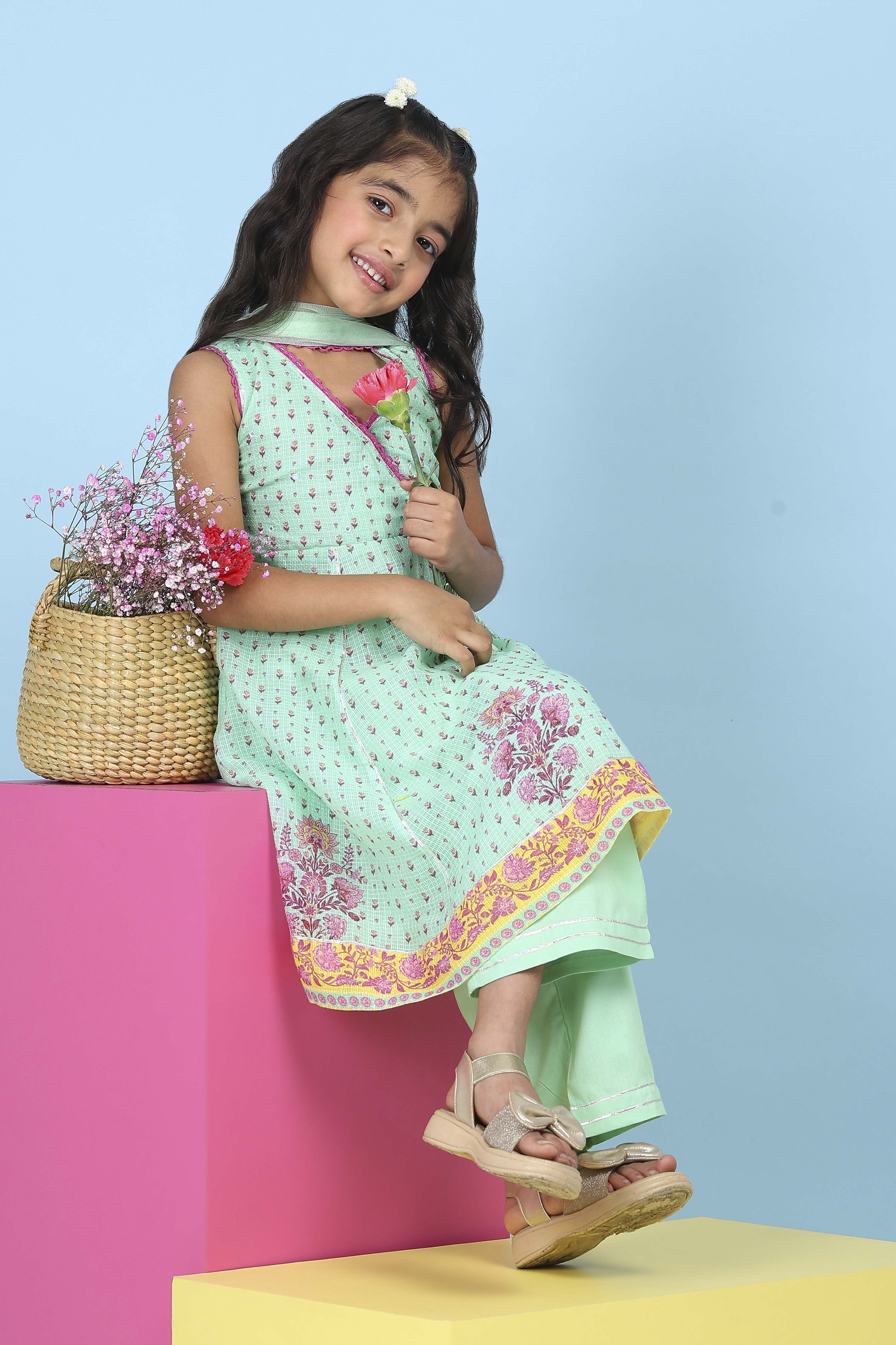 Green Cotton Floral Printed Anarkali Suit Set image number 0