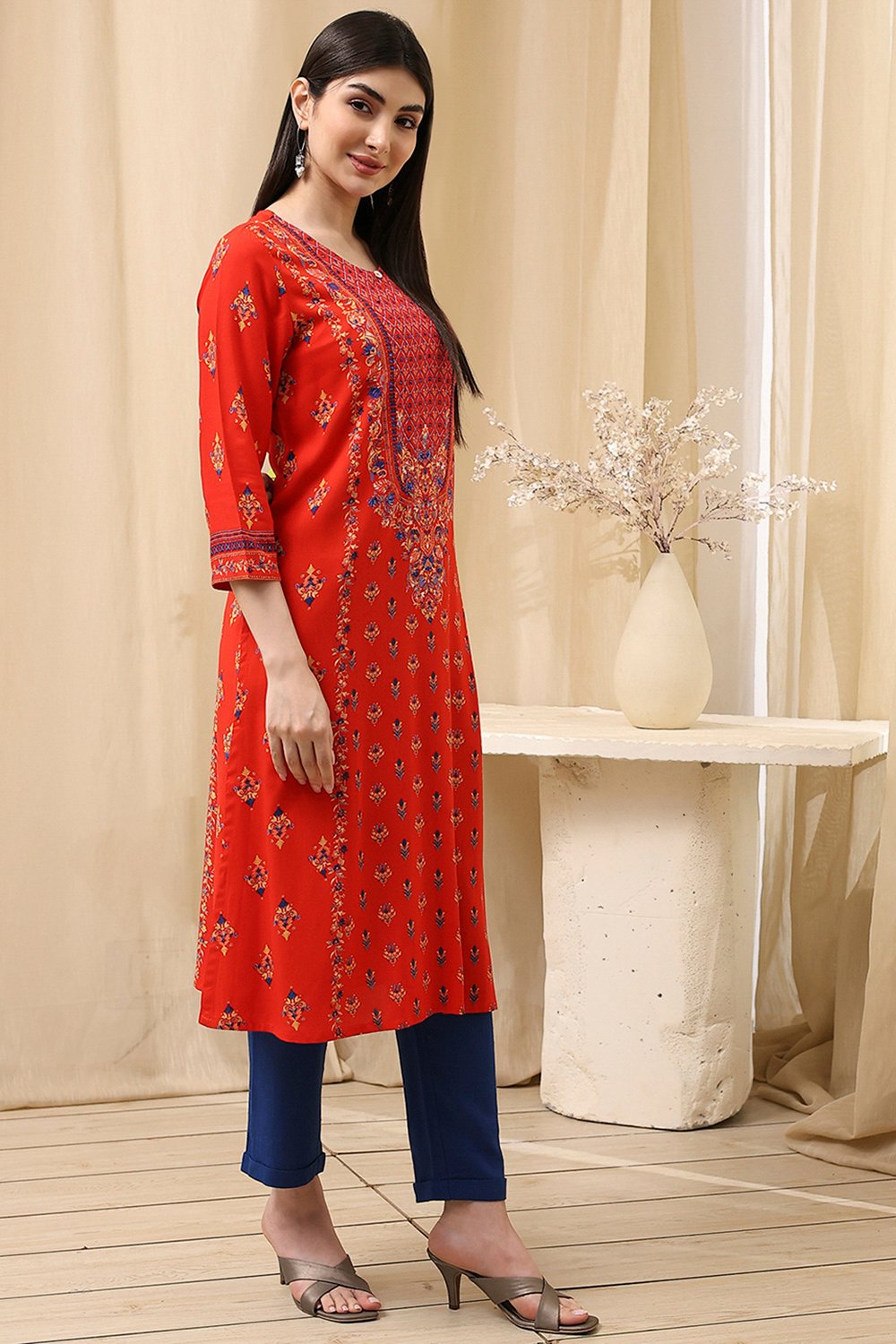 Cream-Colored Printed Straight Kurta image number 3