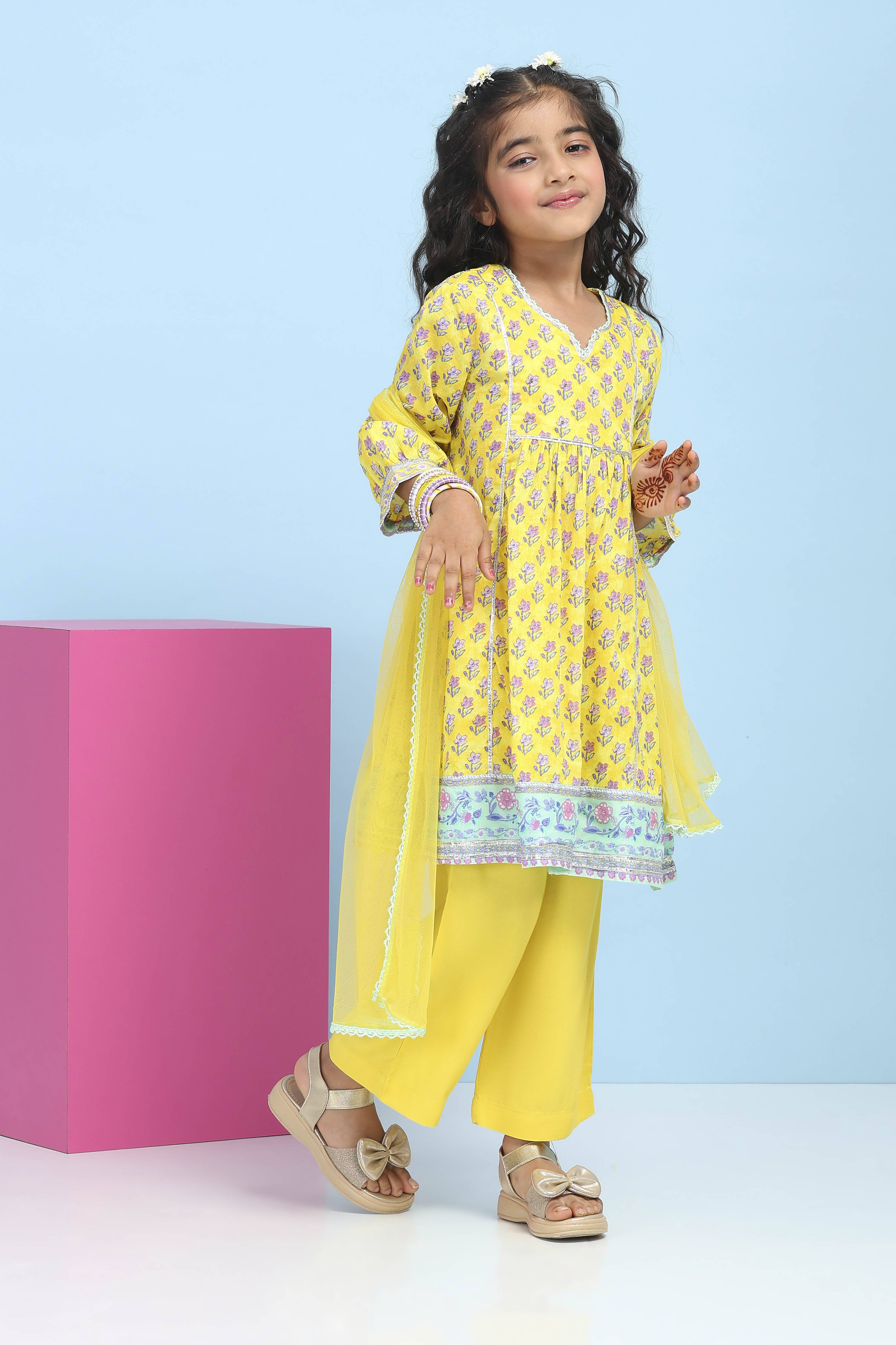 Yellow Cotton Printed A-Line Suit Set image number 5