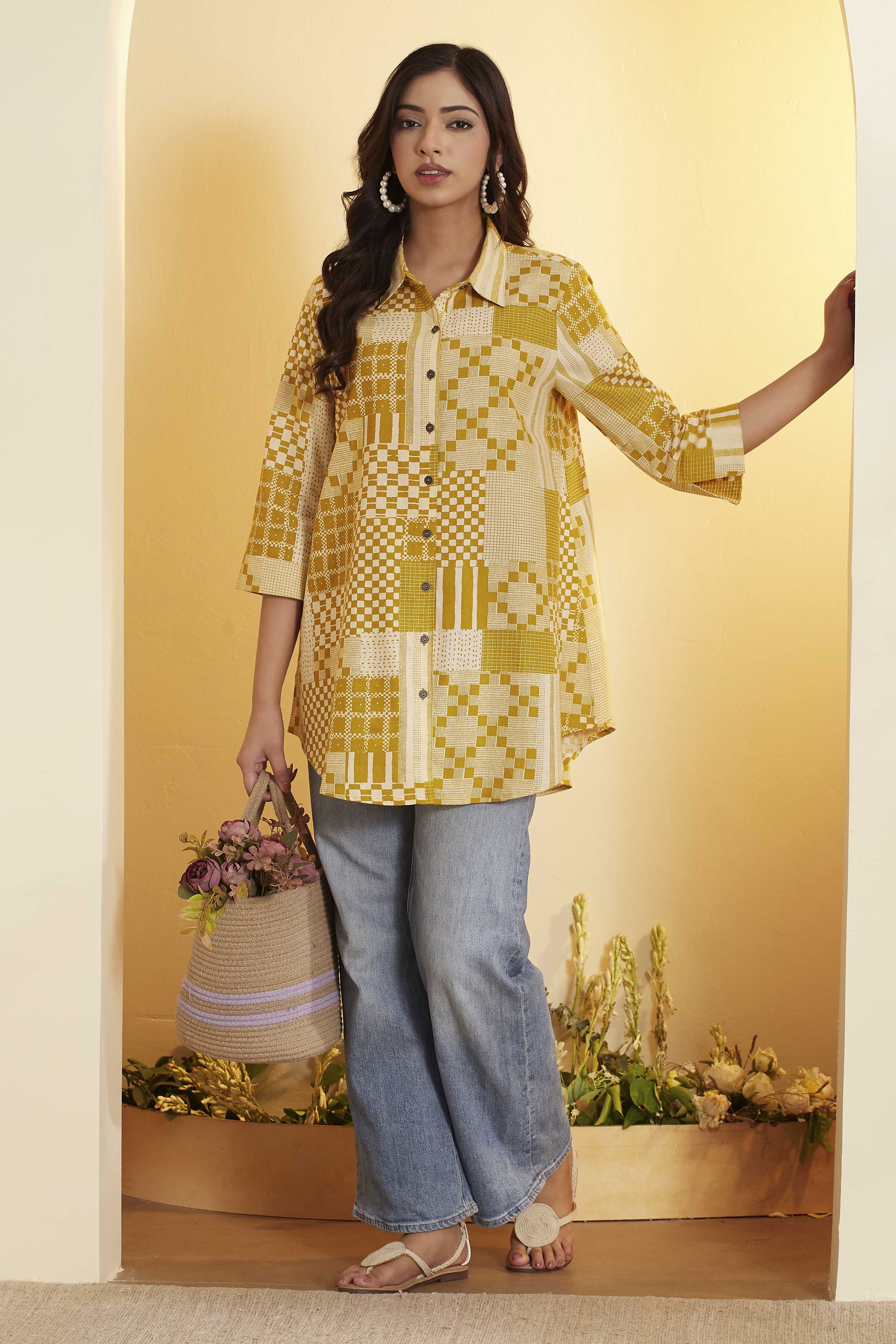 Navy Blue Cotton Checked A-Line Shirt Style Kurta image number 0