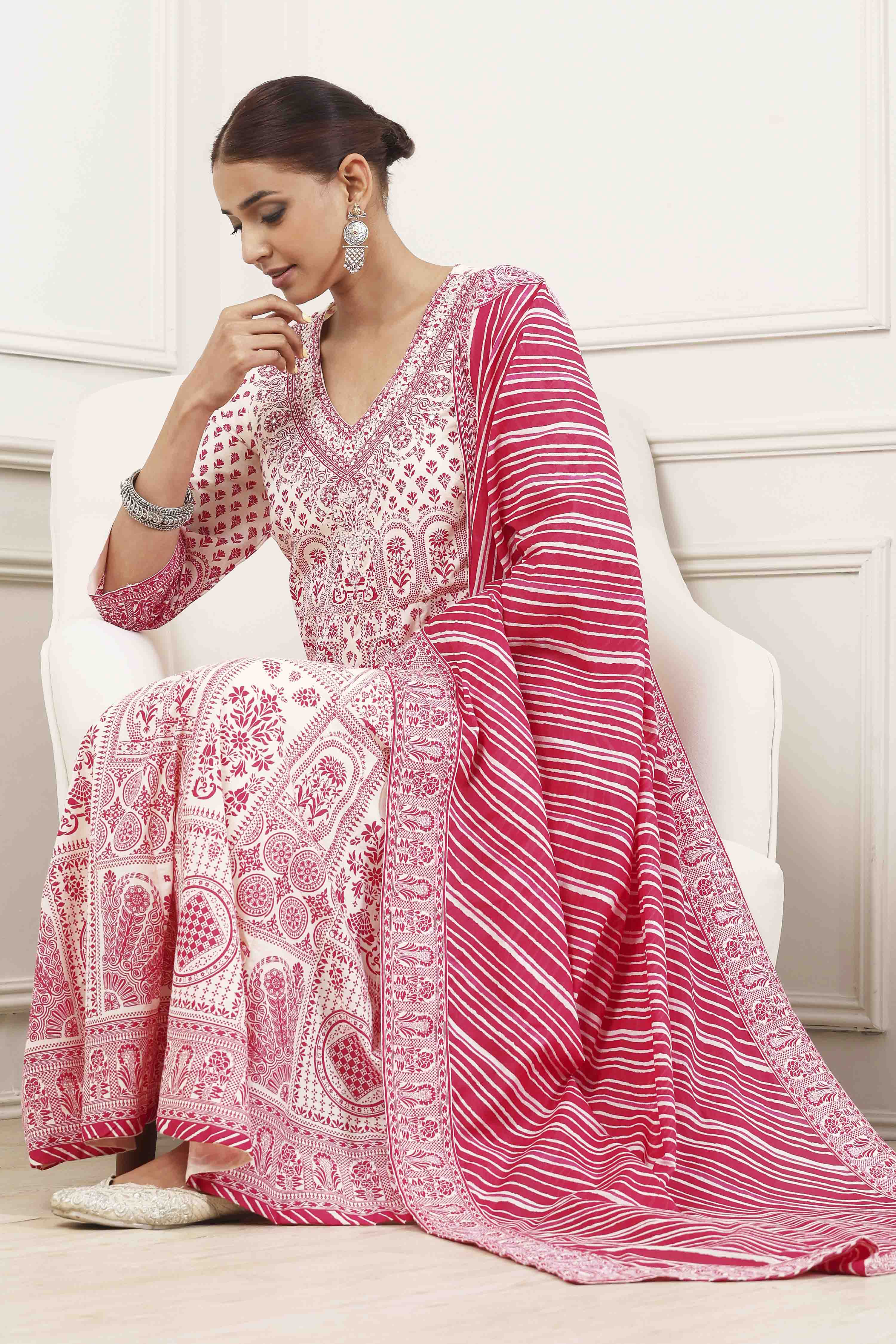 Pink Cotton Kalidar Suit Set image number 6