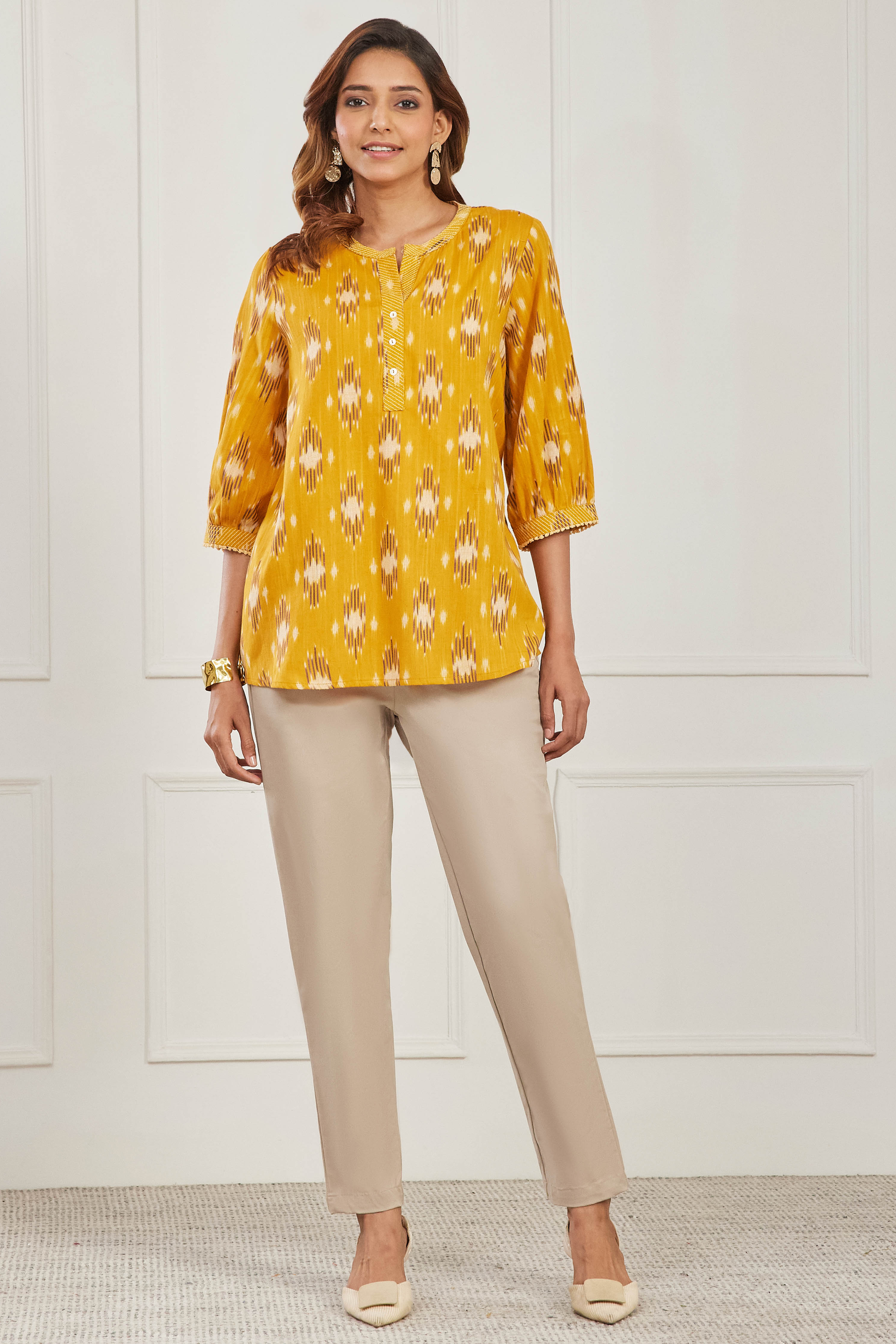 Yellow Cotton Straight Kurta image number 6