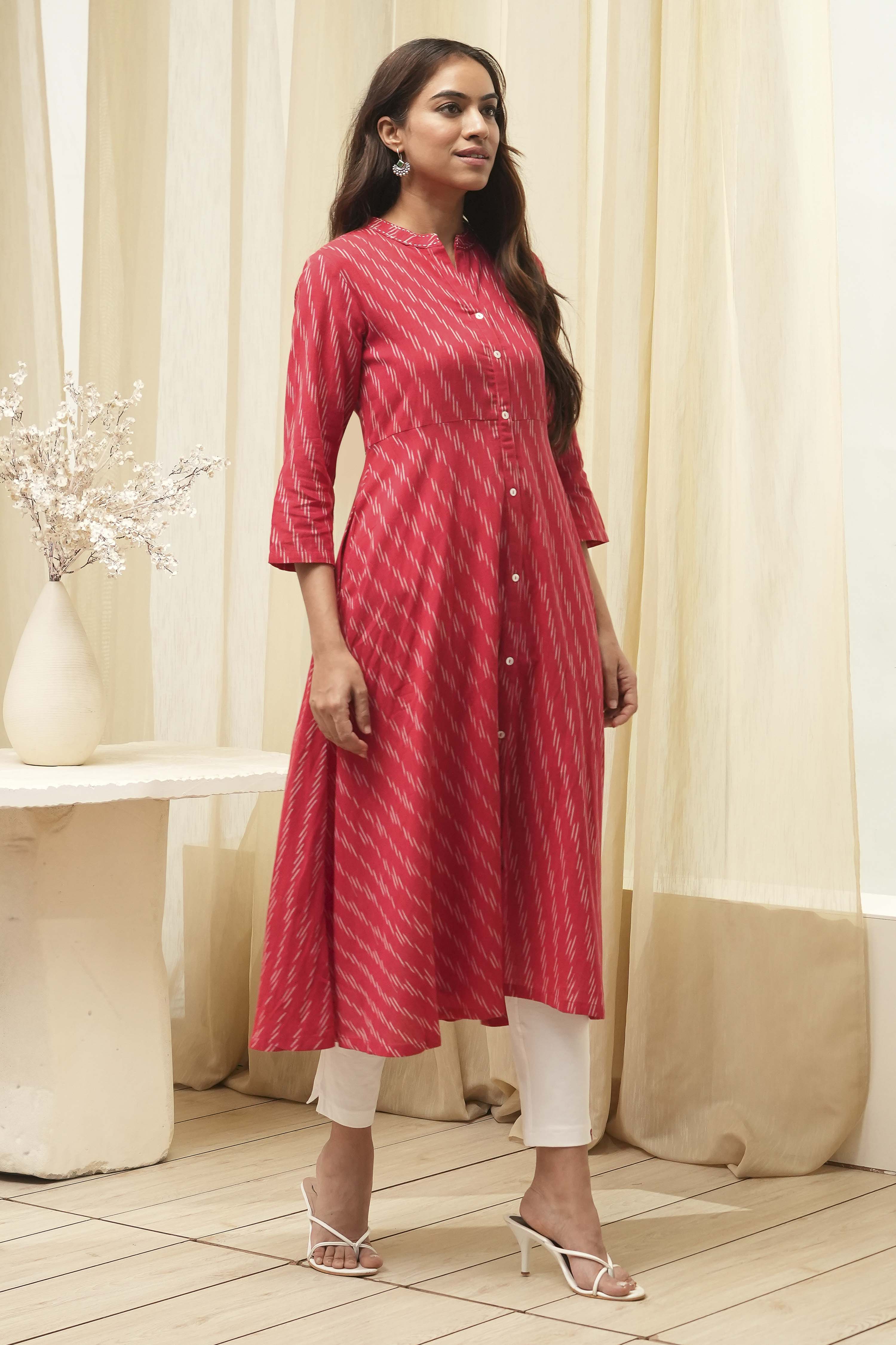 Marron Cotton Short Yarndyed Kurti image number 4