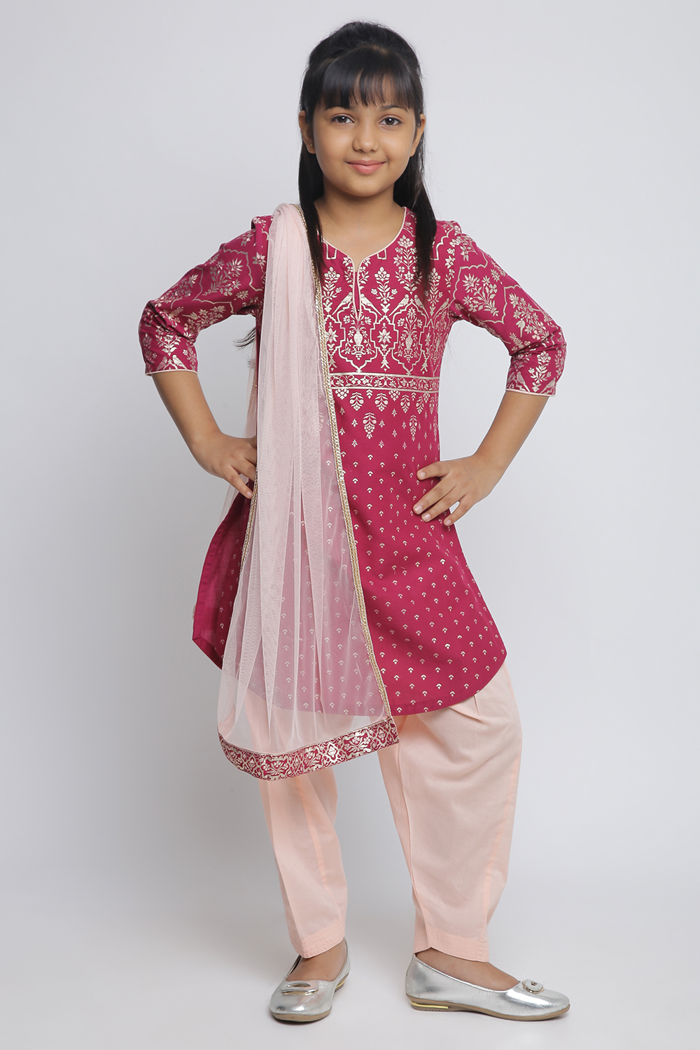 Blue and White Cotton Printed Straight Suit Set image number 0