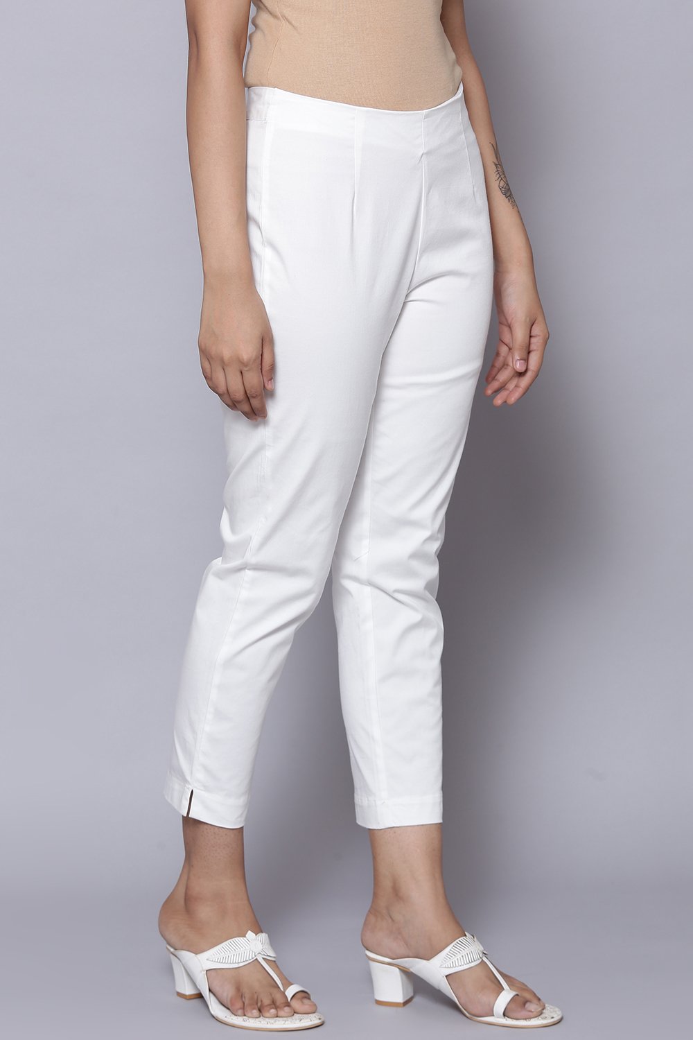 Black cotton lycra Pants image number 2