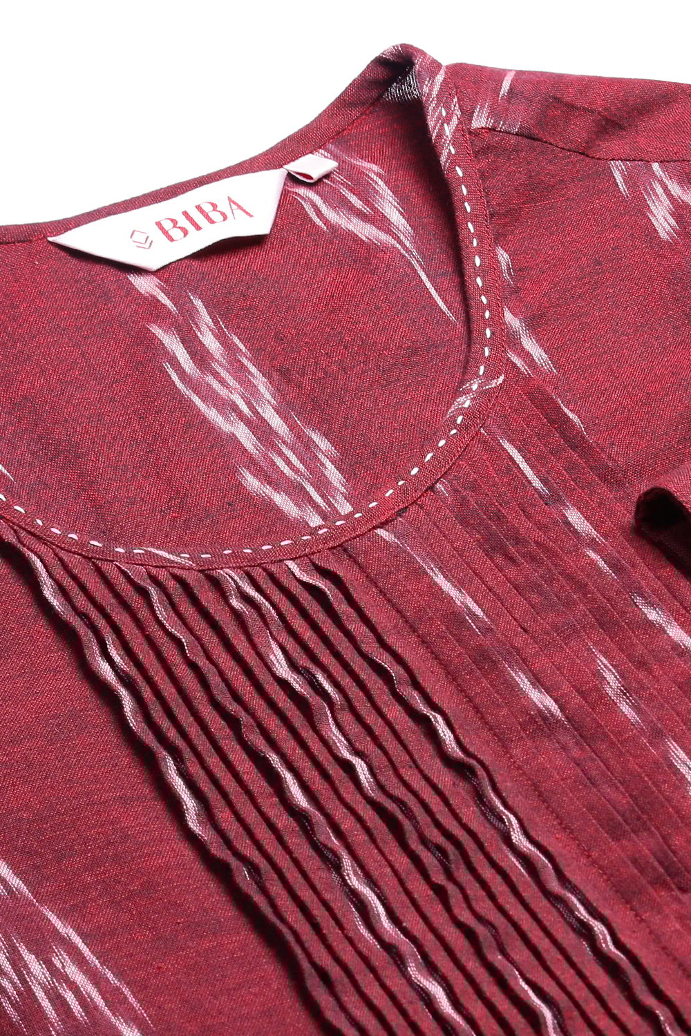 Deep Maroon Cotton Ikkat Yarndyed Kurta image number 1