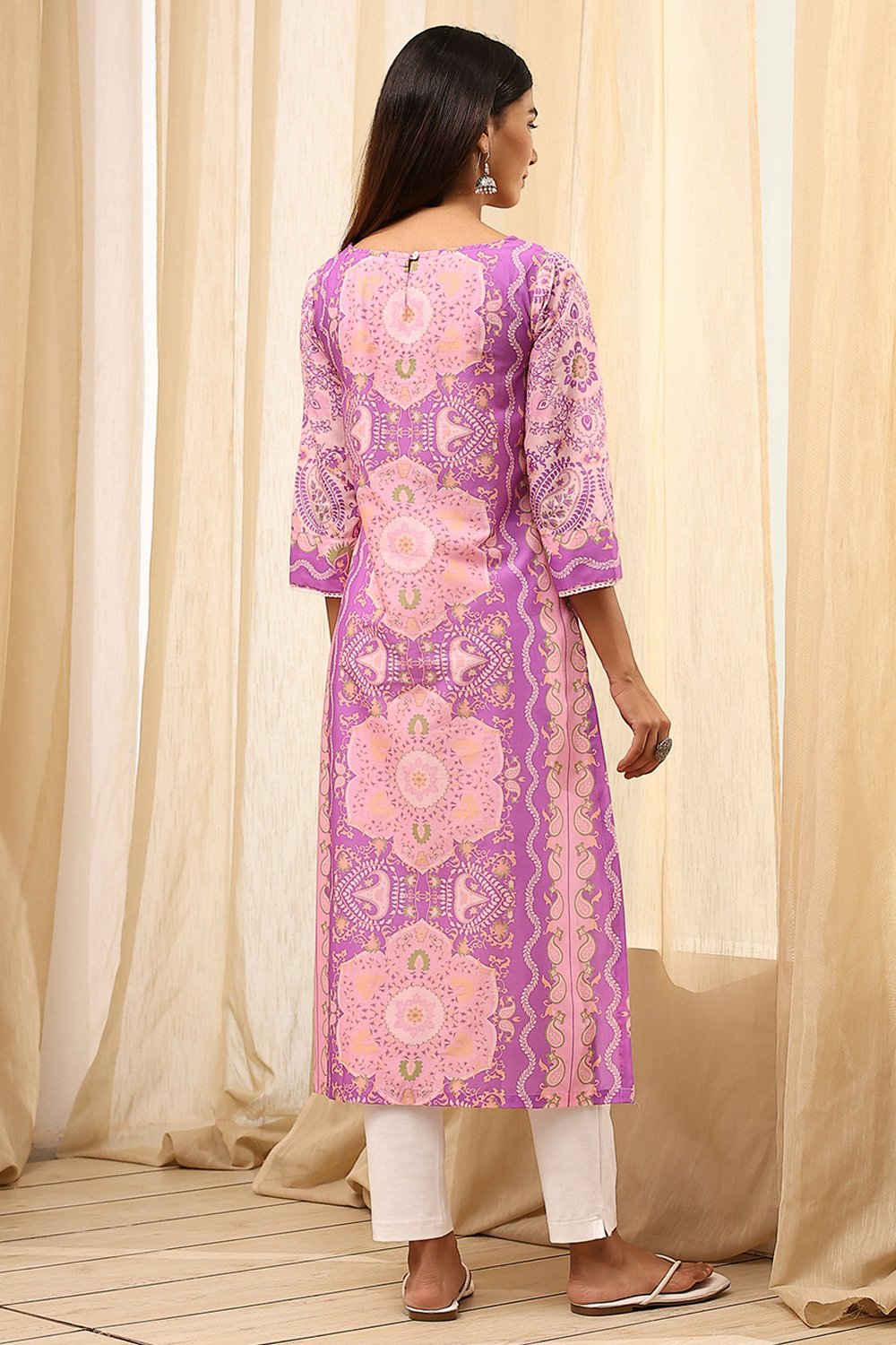 Blue and White Cotton Printed Straight Kurta image number 4