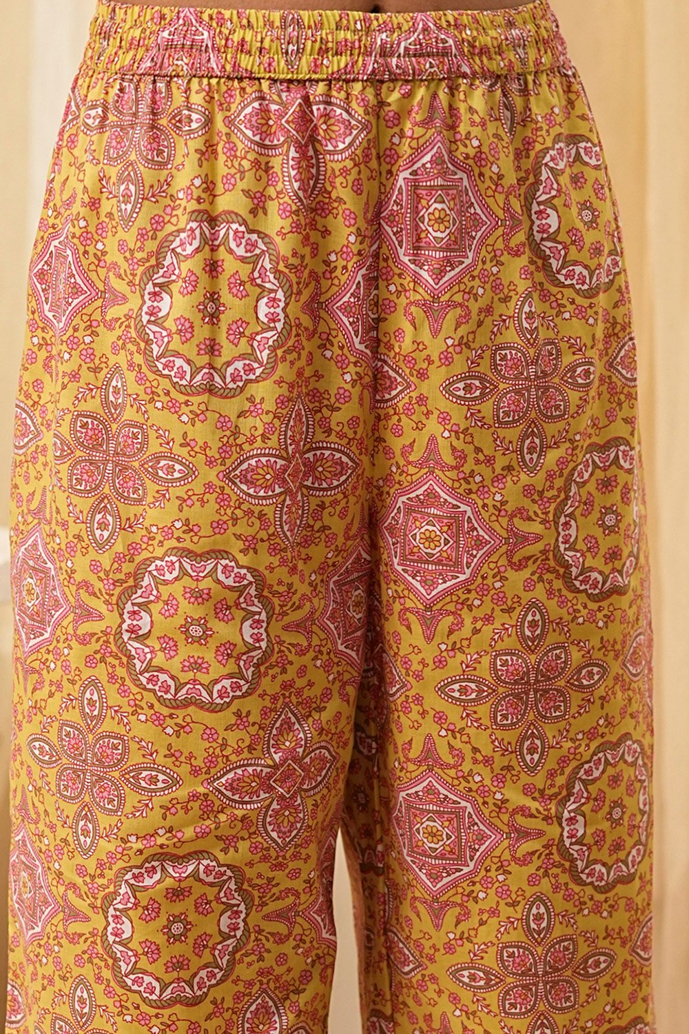 Green Cotton Printed Straight Suit Set image number 2