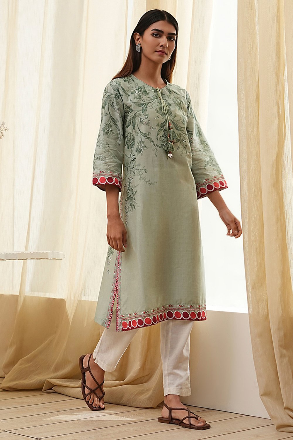 Beige and Blue Cotton Floral Straight Kurta image number 0