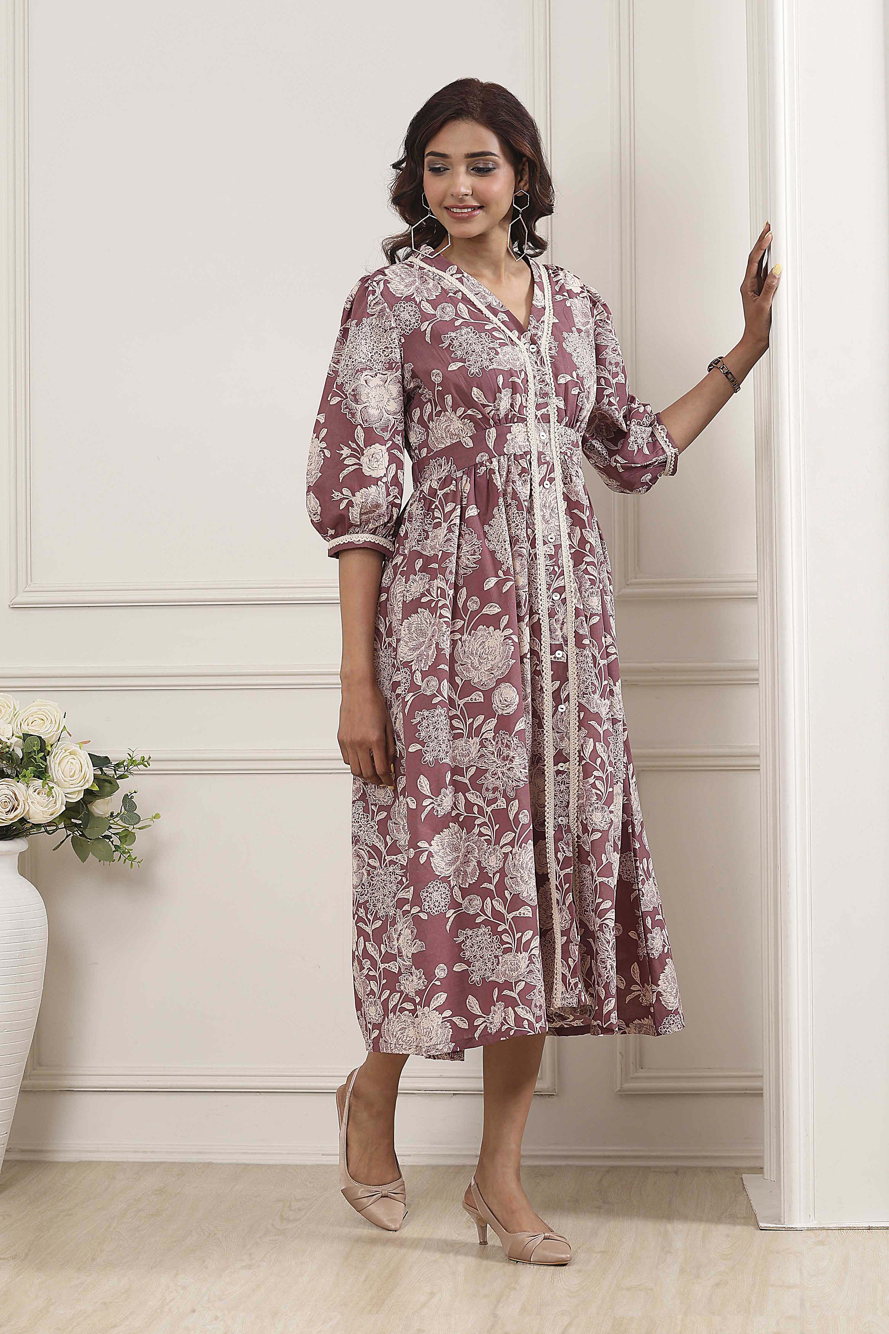 Nude Cotton A-Line Dress image number 4