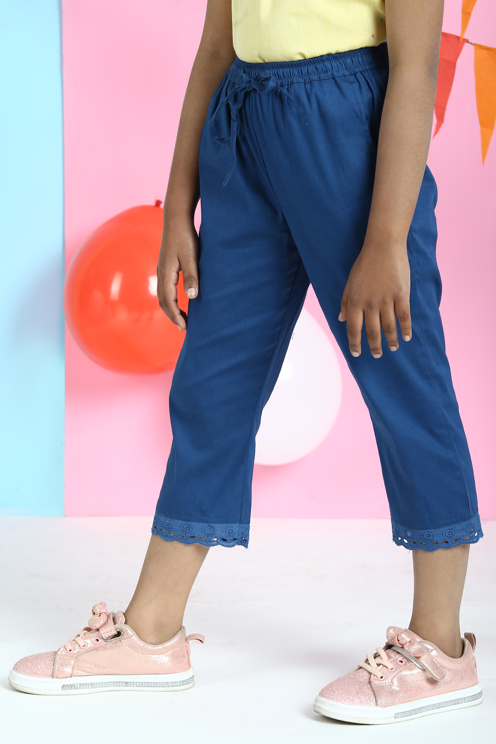 Blue Cotton Lycra Capris image number 0