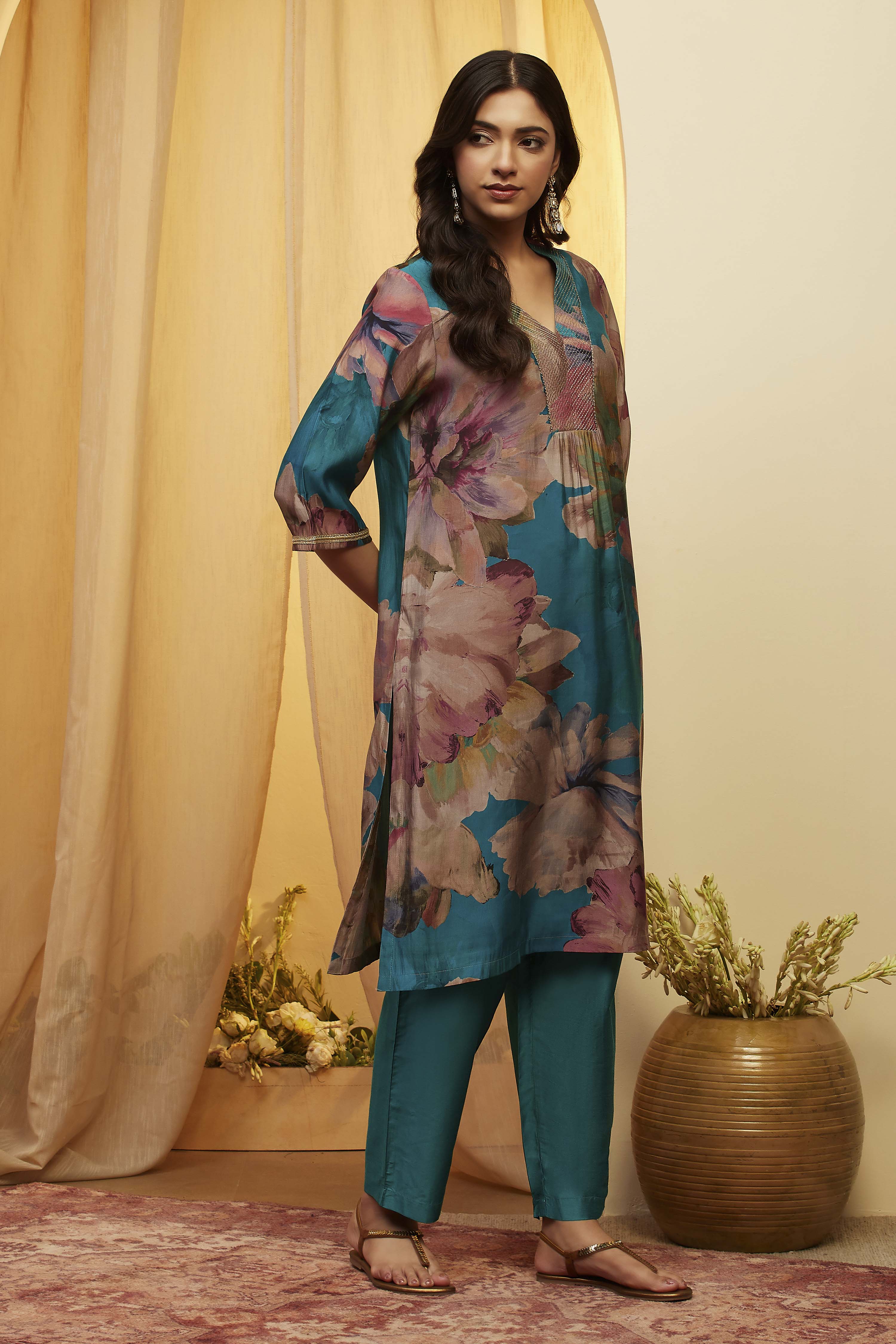Rust Poly Viscose Straight Kurta image number 3
