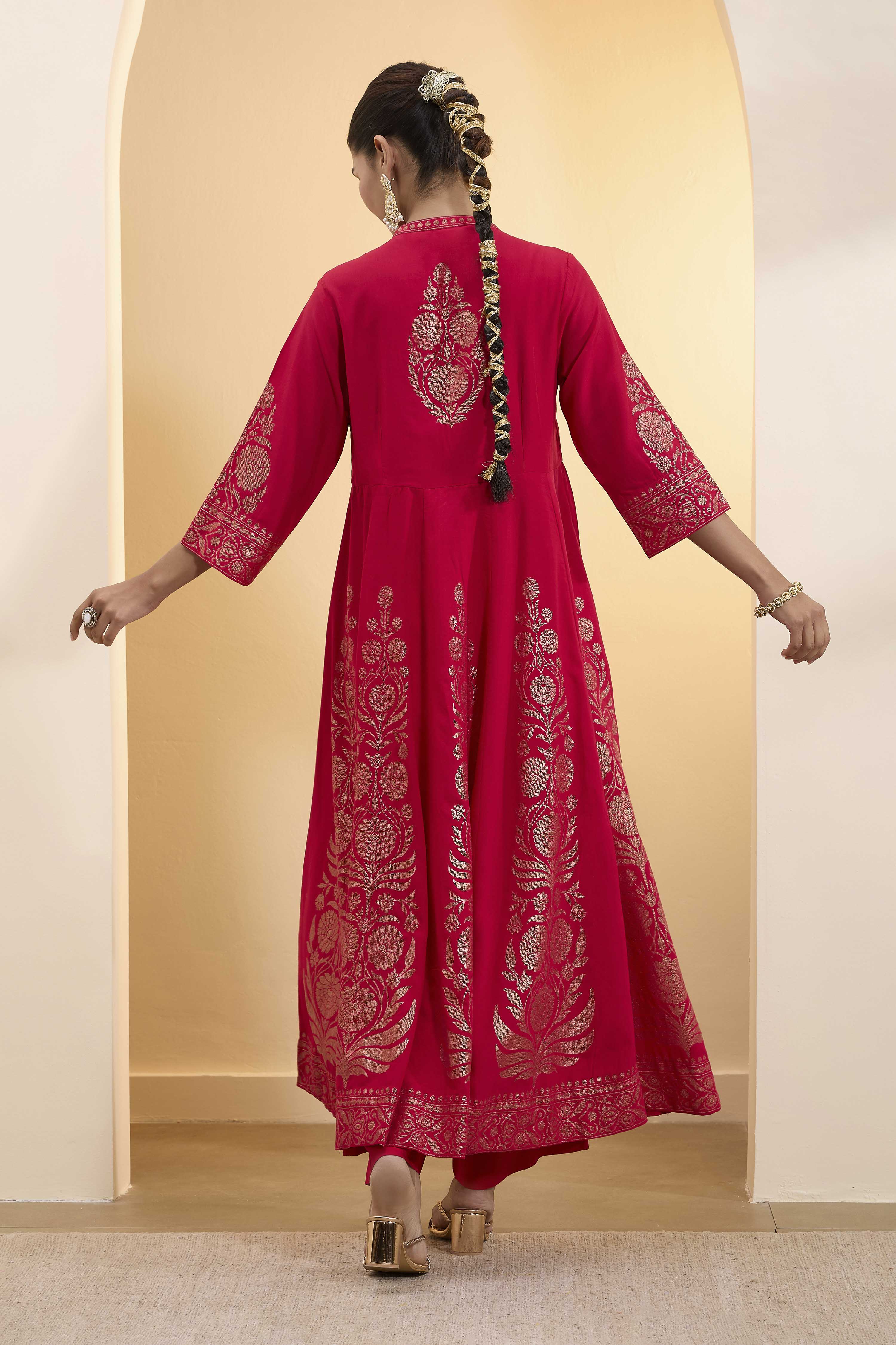 Red Poly Viscose Anarkali Kurta Set image number 4