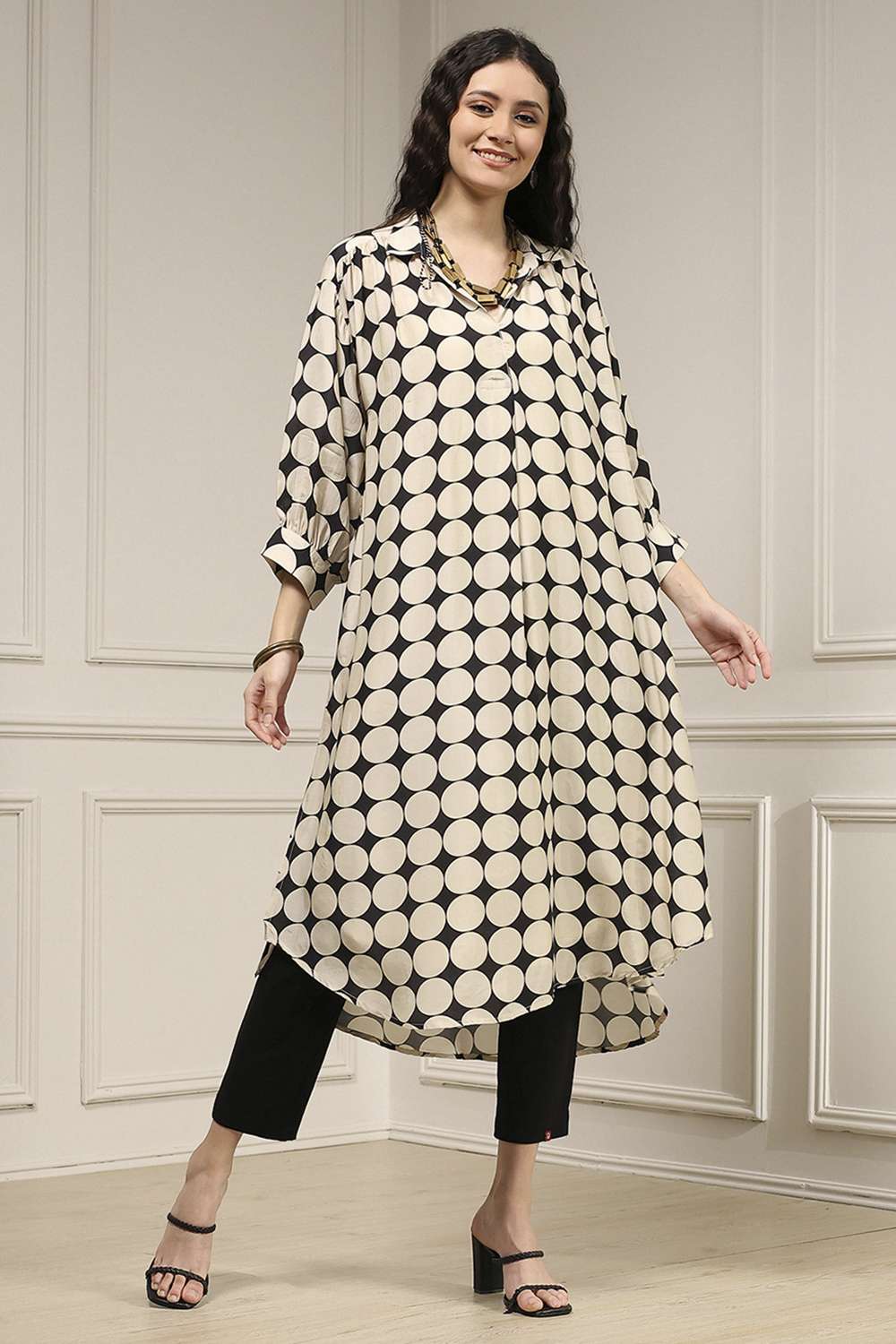 Ivory Viscose A-Line Printed Kurta image number 4