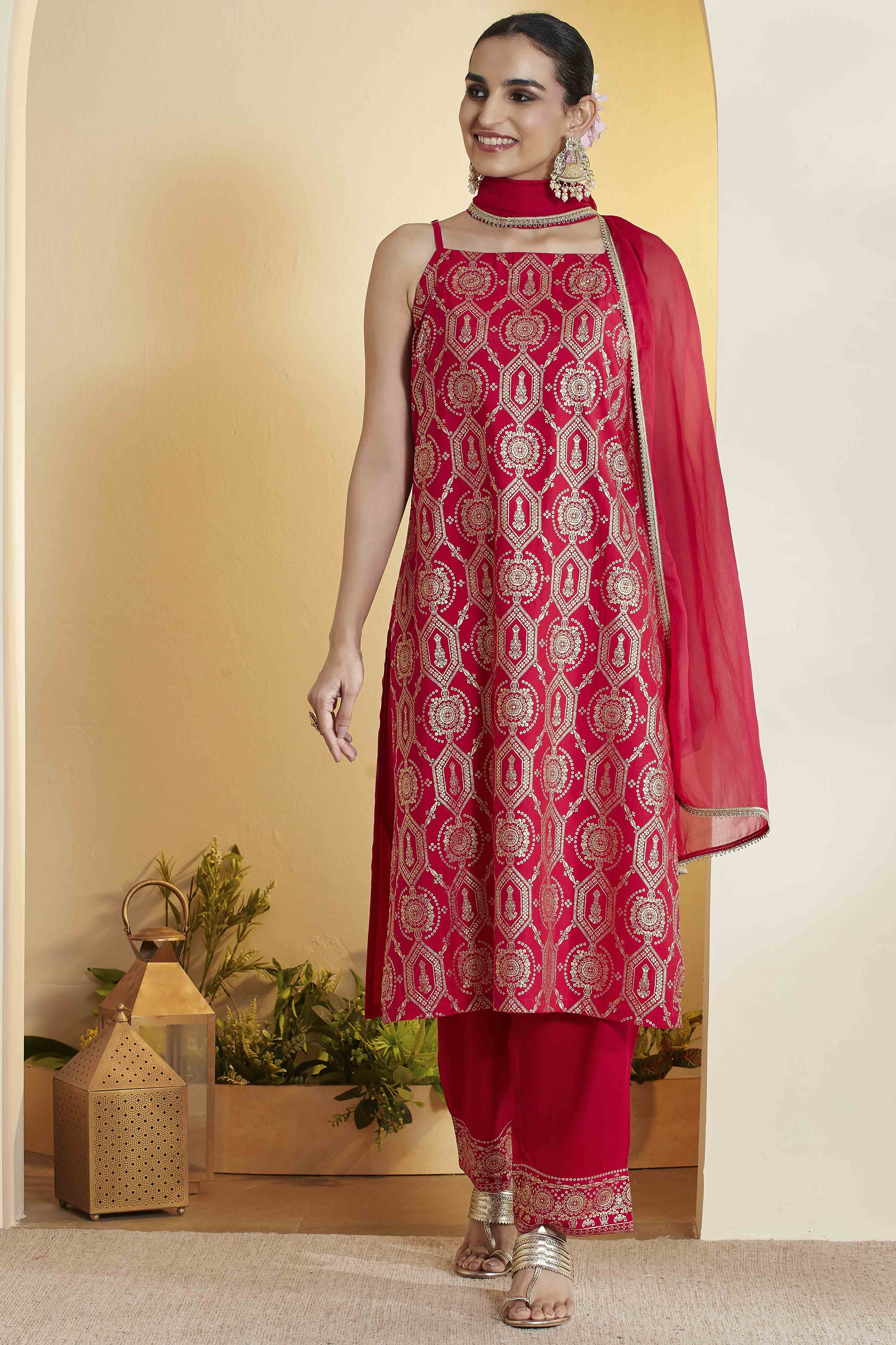 Red Geometric Printed Straight Viscose Blend Kurta Set image number 7
