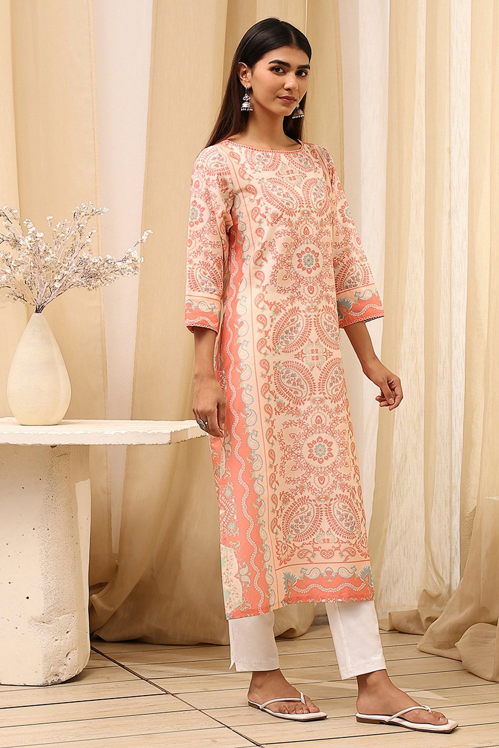 Blue and White Cotton Printed Straight Kurta image number 3