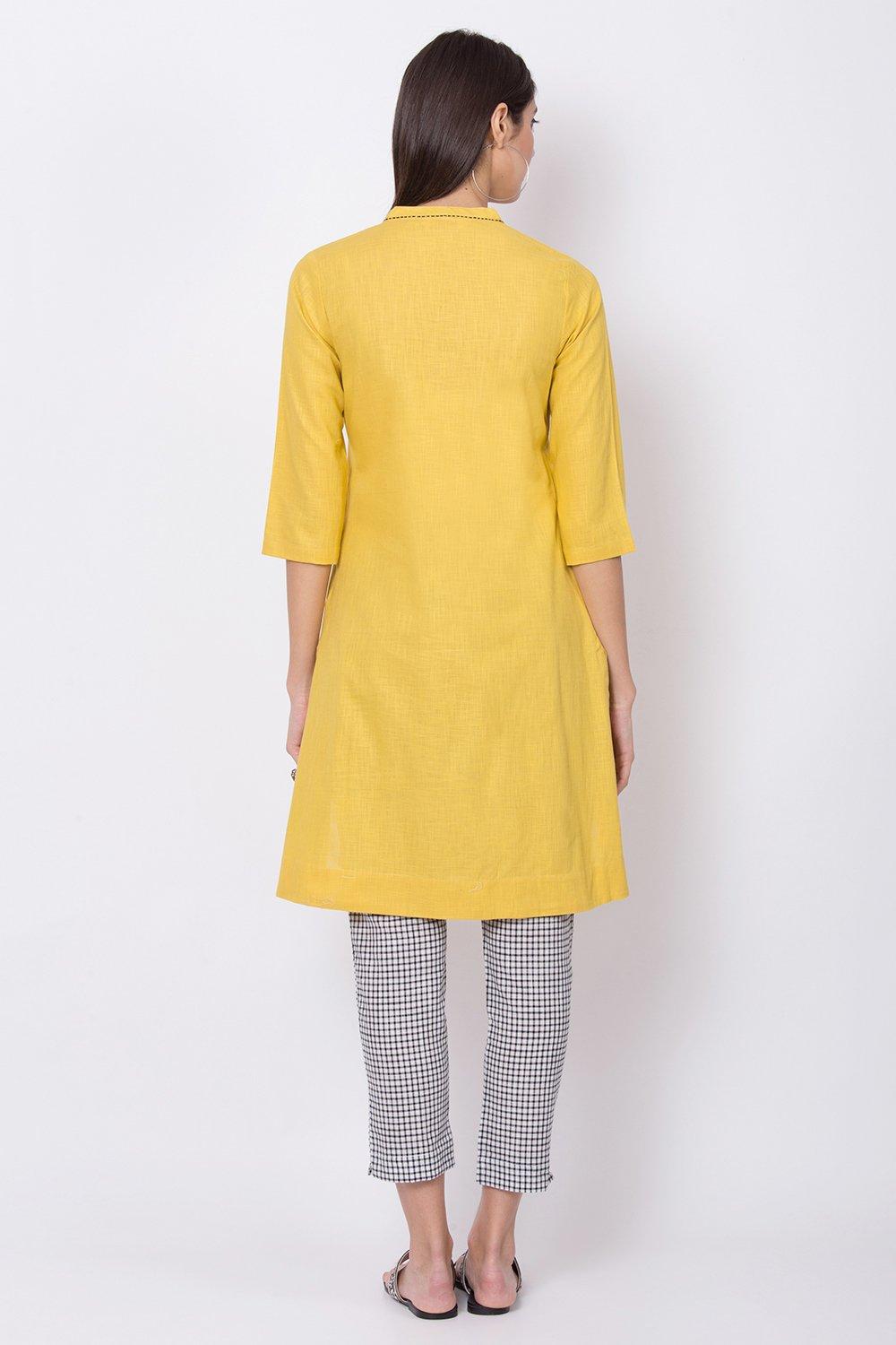 Mustard Straight Kurta Slim Pants Suit Set image number 4
