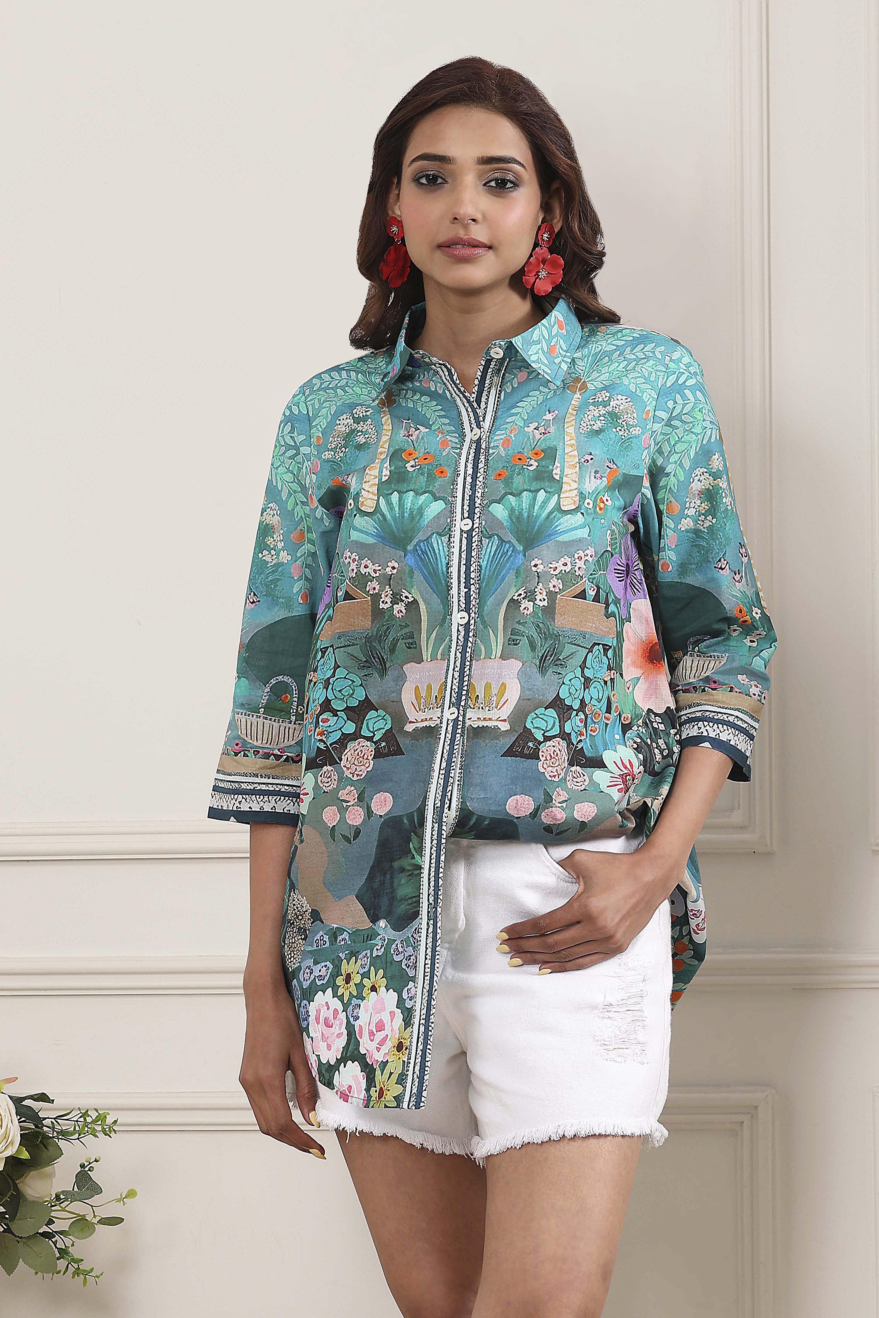 Green Cotton Printed Straight Shirt image number 5