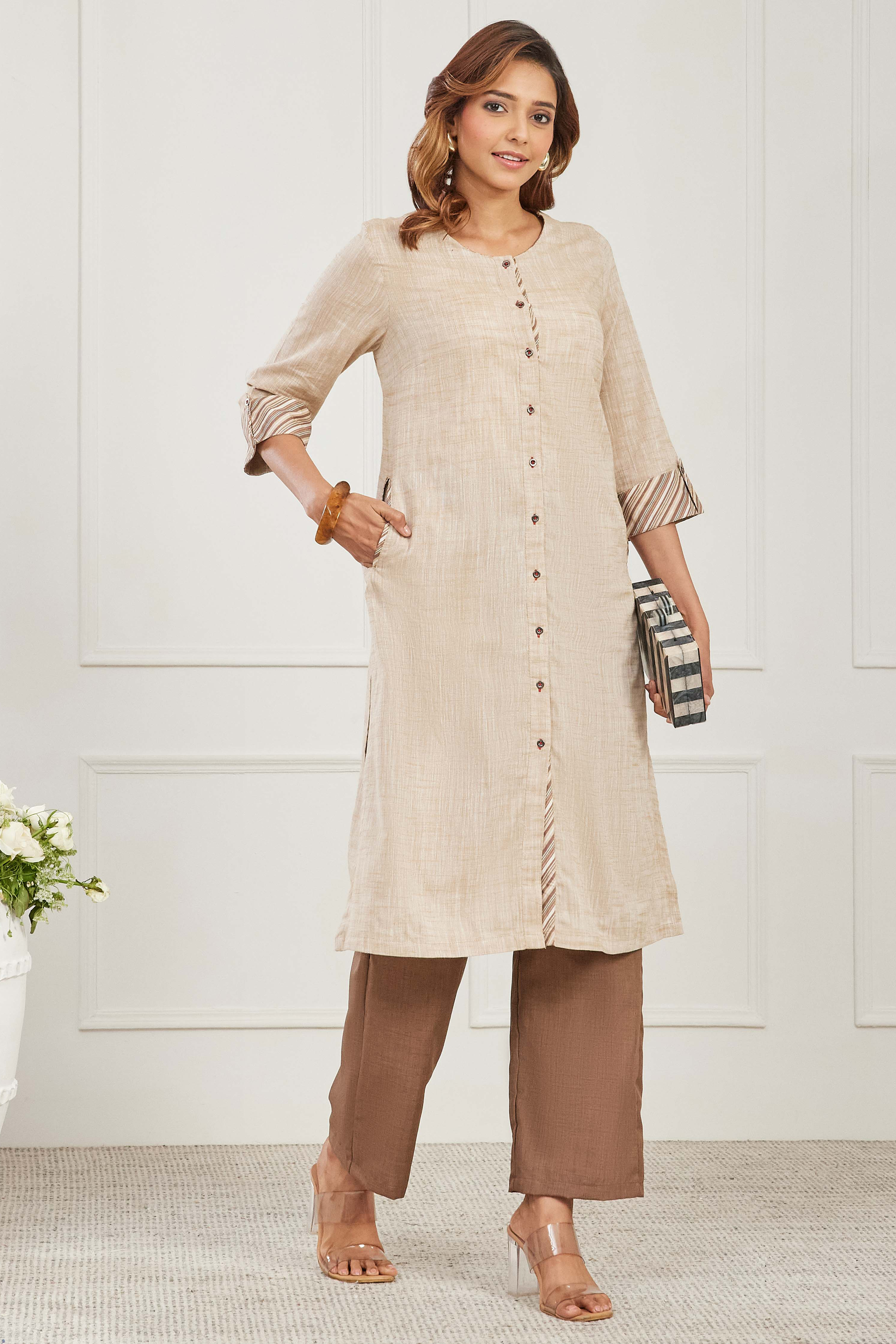 Beige Cotton Straight Kurta image number 2
