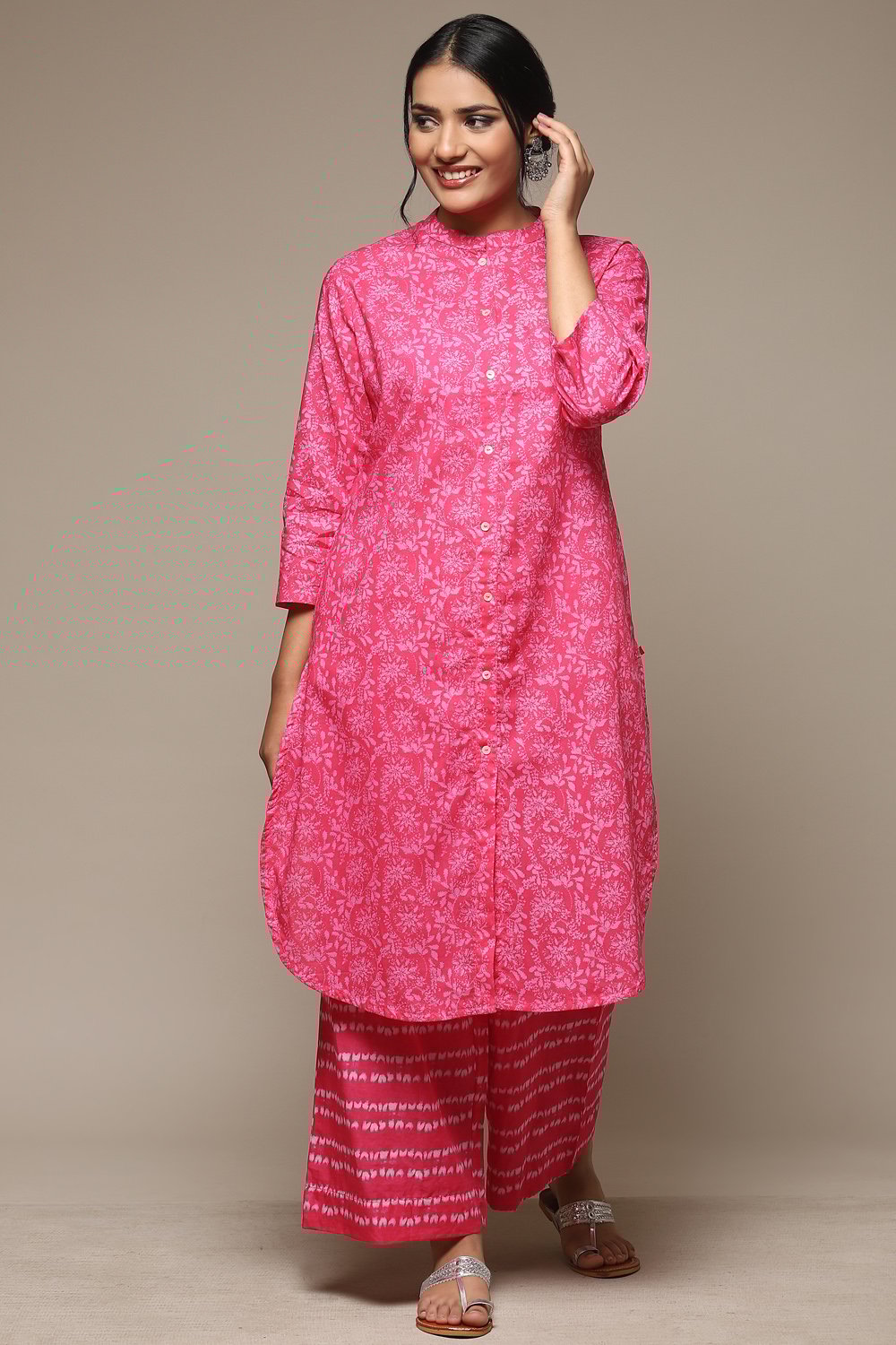 Yellow Cotton Straight Kurta Palazzo Suit Set image number 6