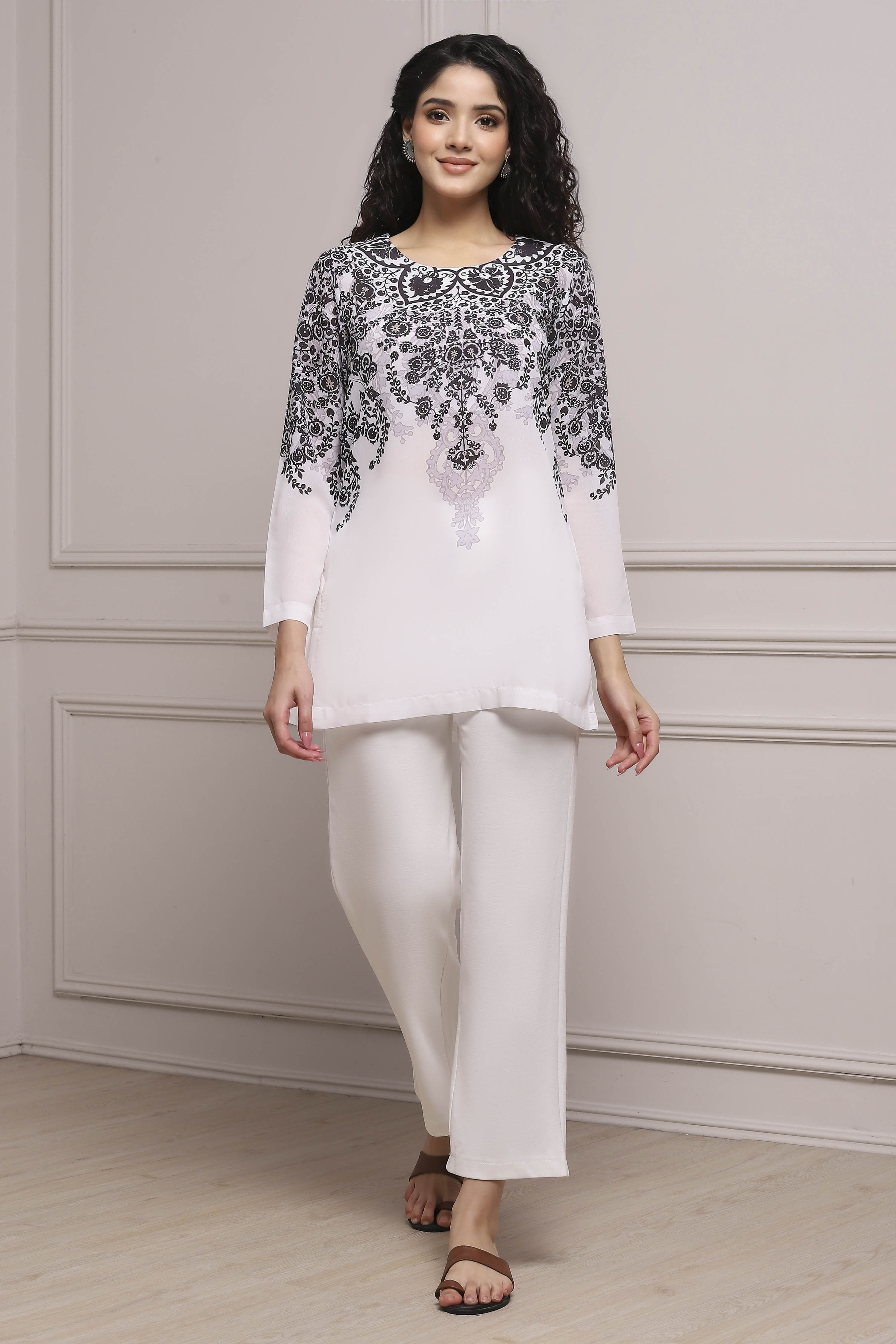 Black and White Art Silk Printed Straight Short Kurta image number 0