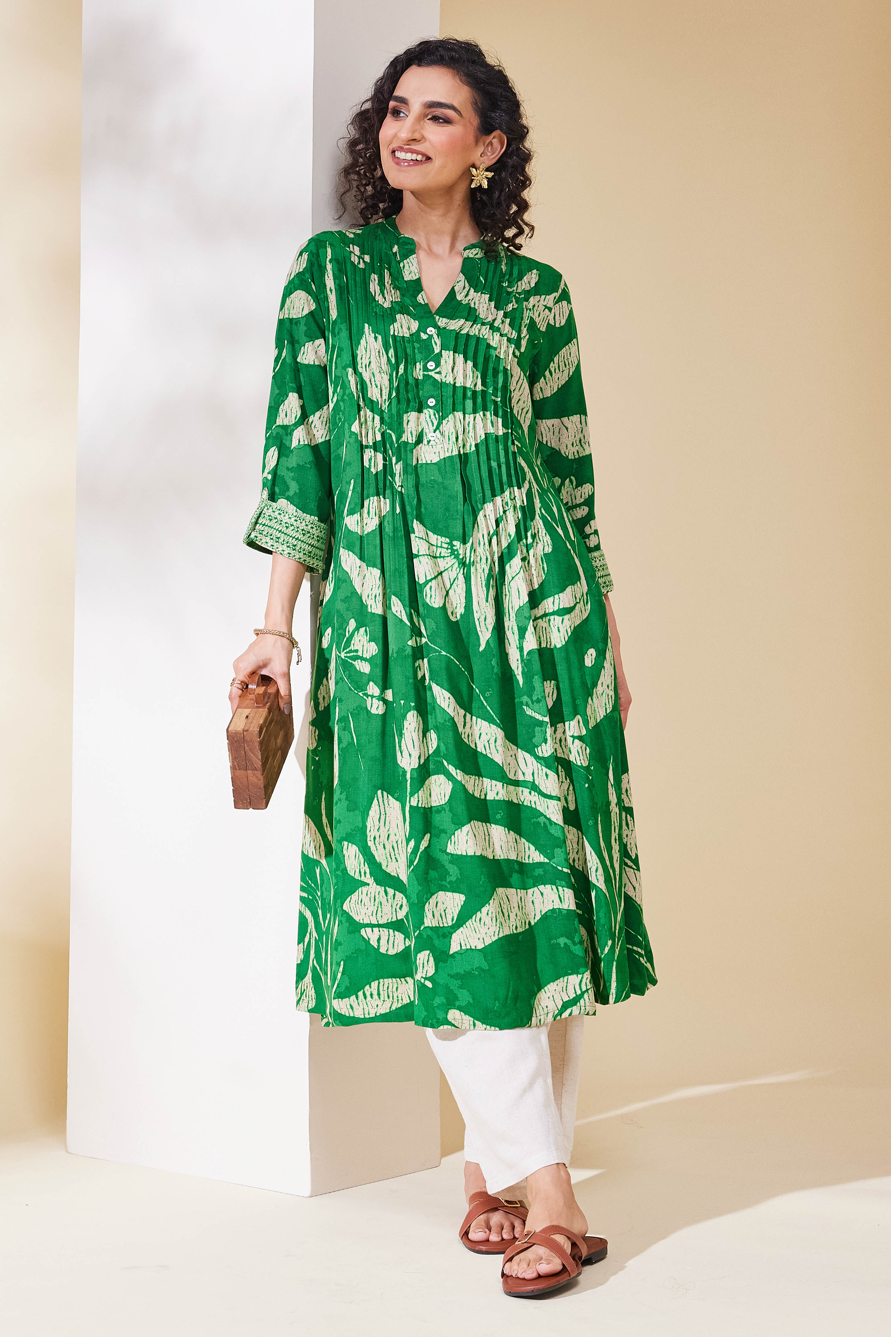 Green Viscose Rayon A Line Dress image number 0
