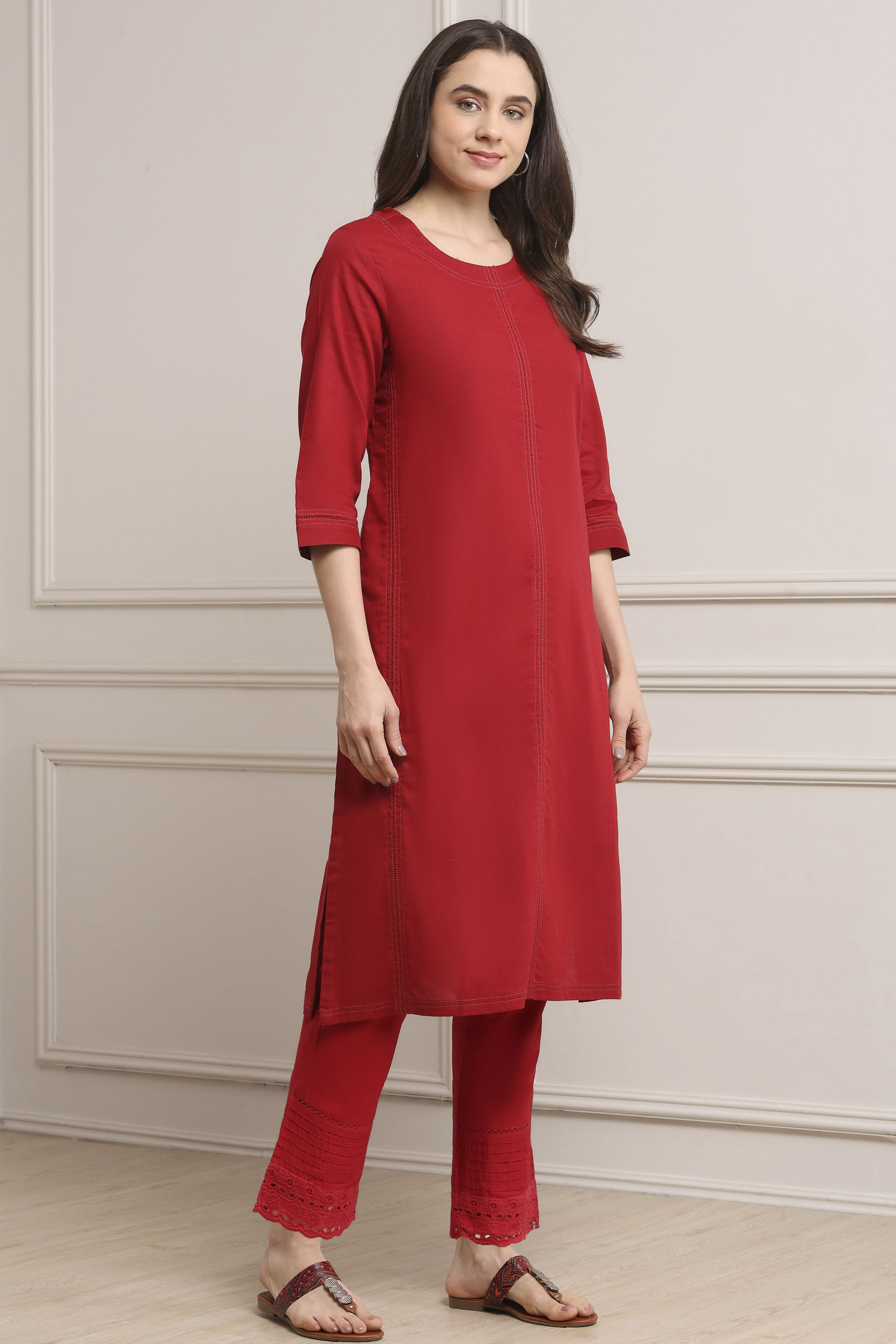 Red Cotton Solid Straight Kurta image number 4