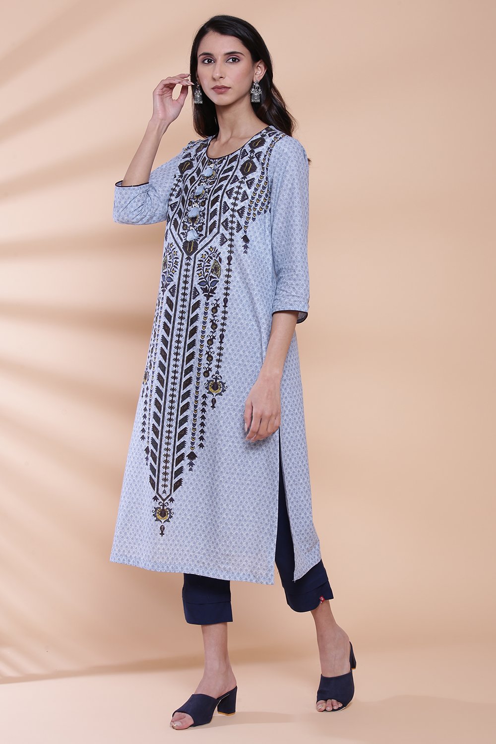 Blue Cotton Straight Printed Kurta image number 2