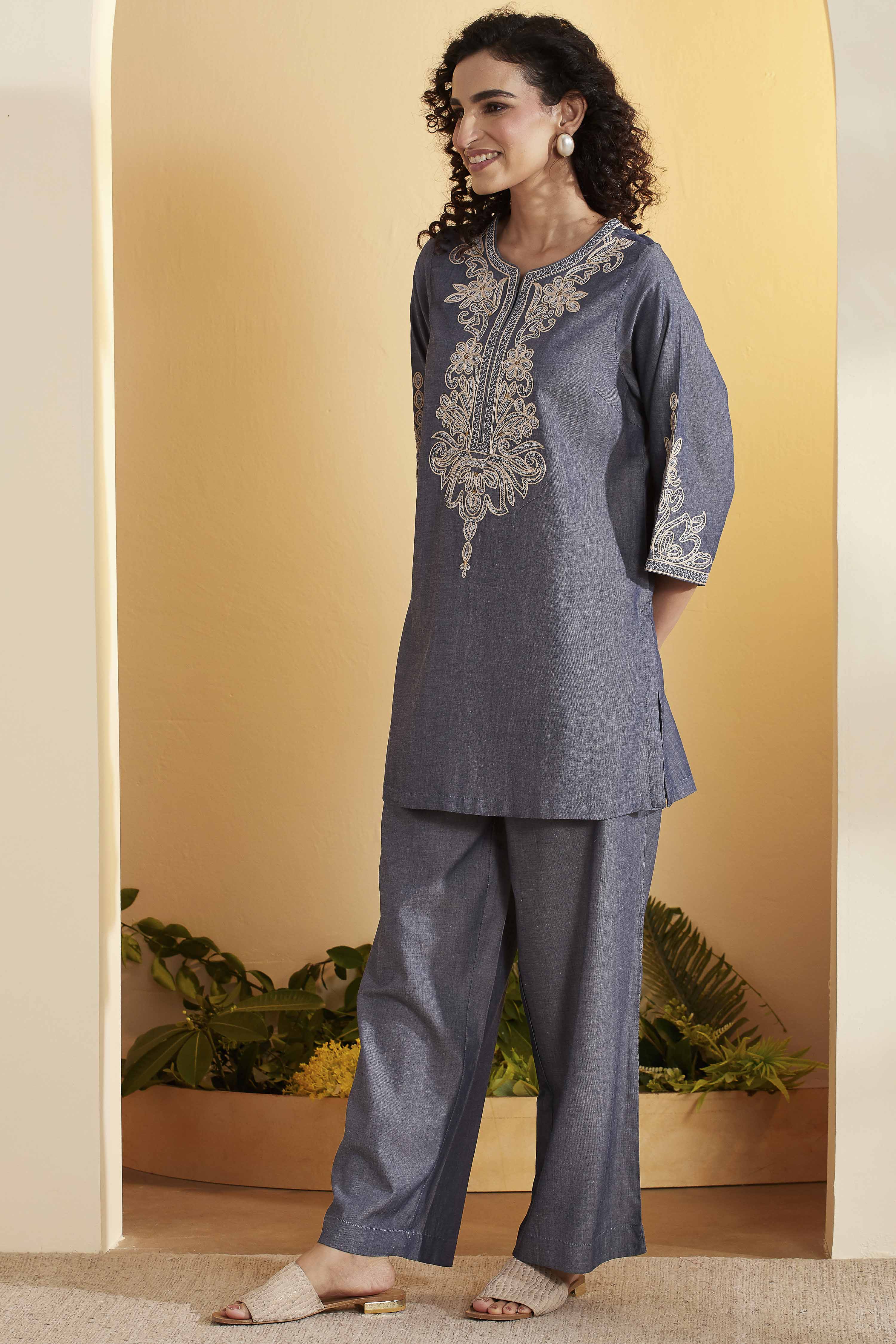Blue Tencel Straight Suit Set image number 3