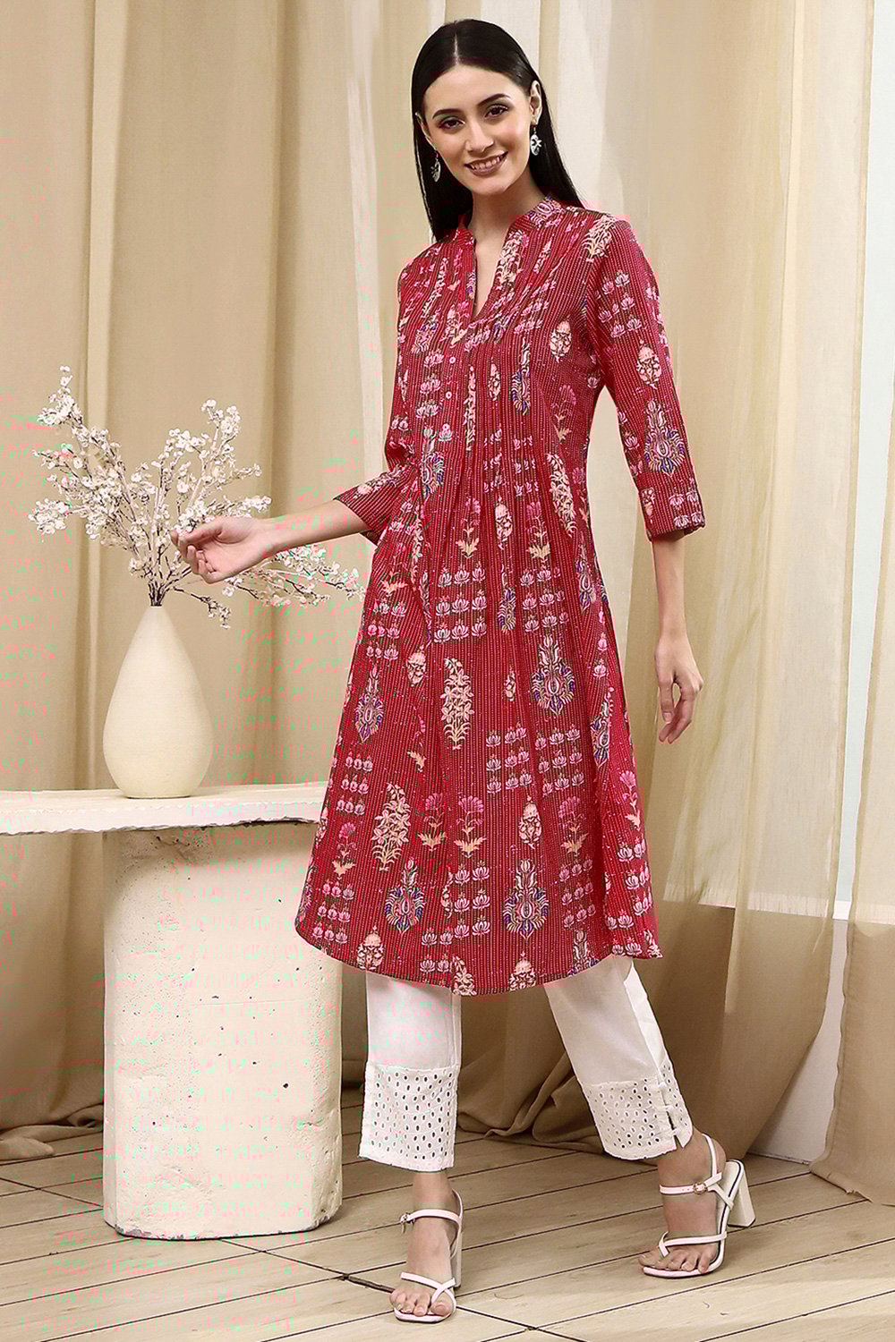 Pink Cotton Printed Straight Kurta image number 2