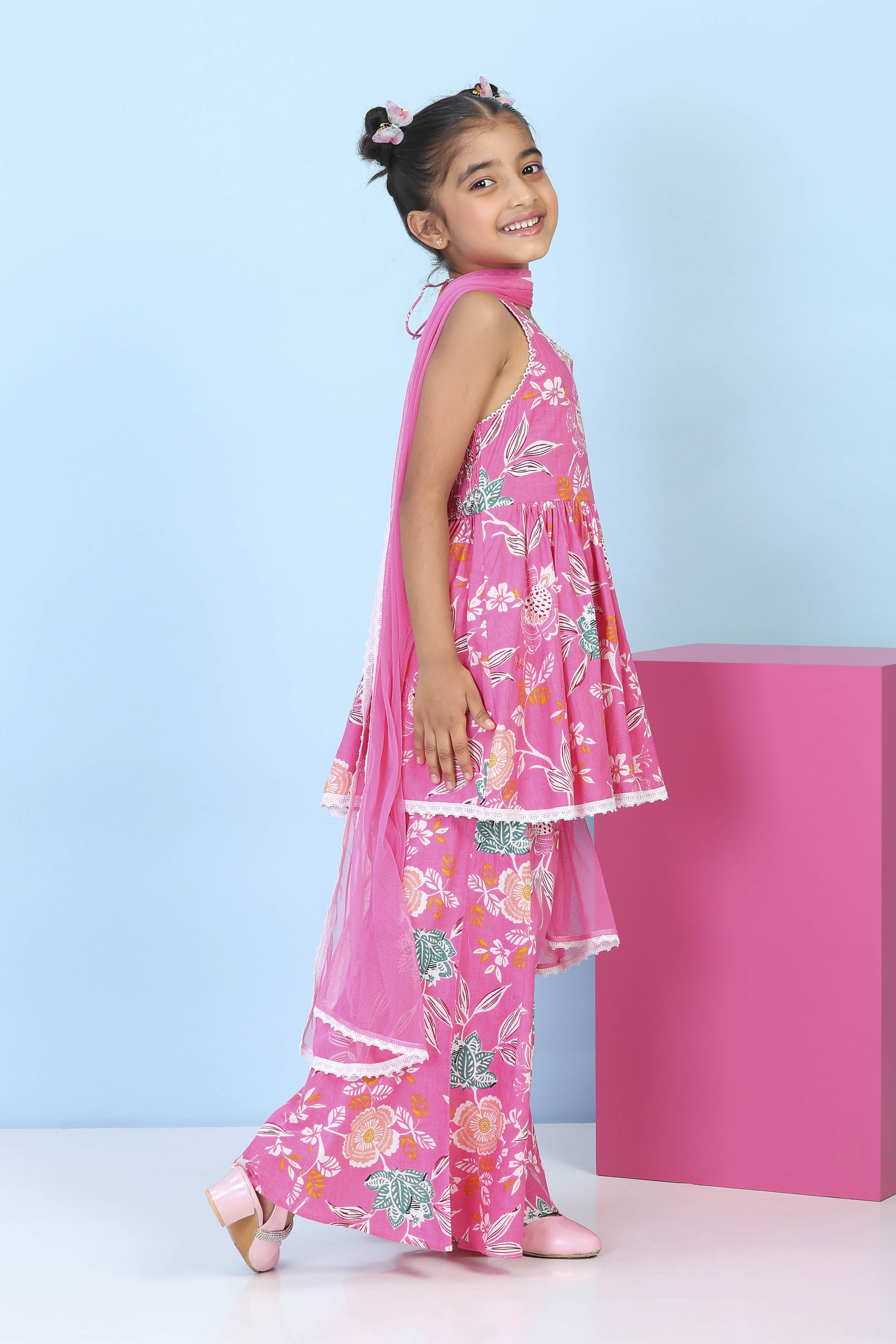 Pink Cotton Printed Gathered Suit Set image number 4