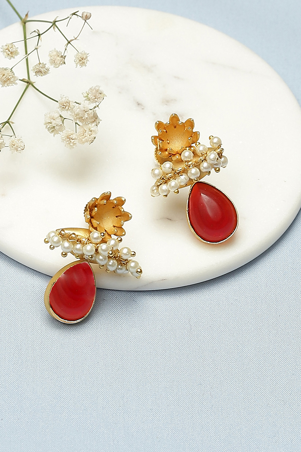 Red Earrings image number 0