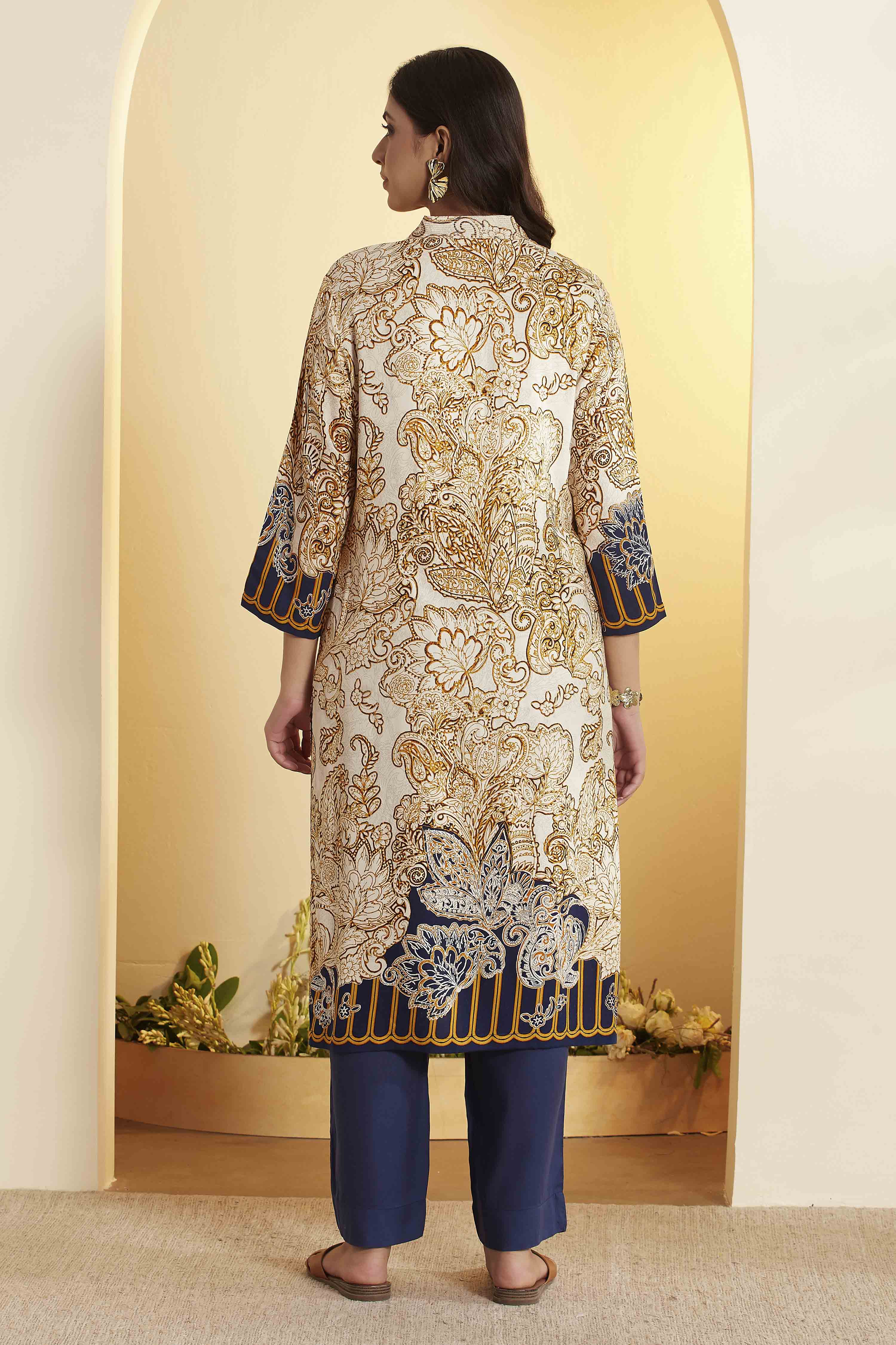 Navy Viscose Rayon Straight Kurta image number 4