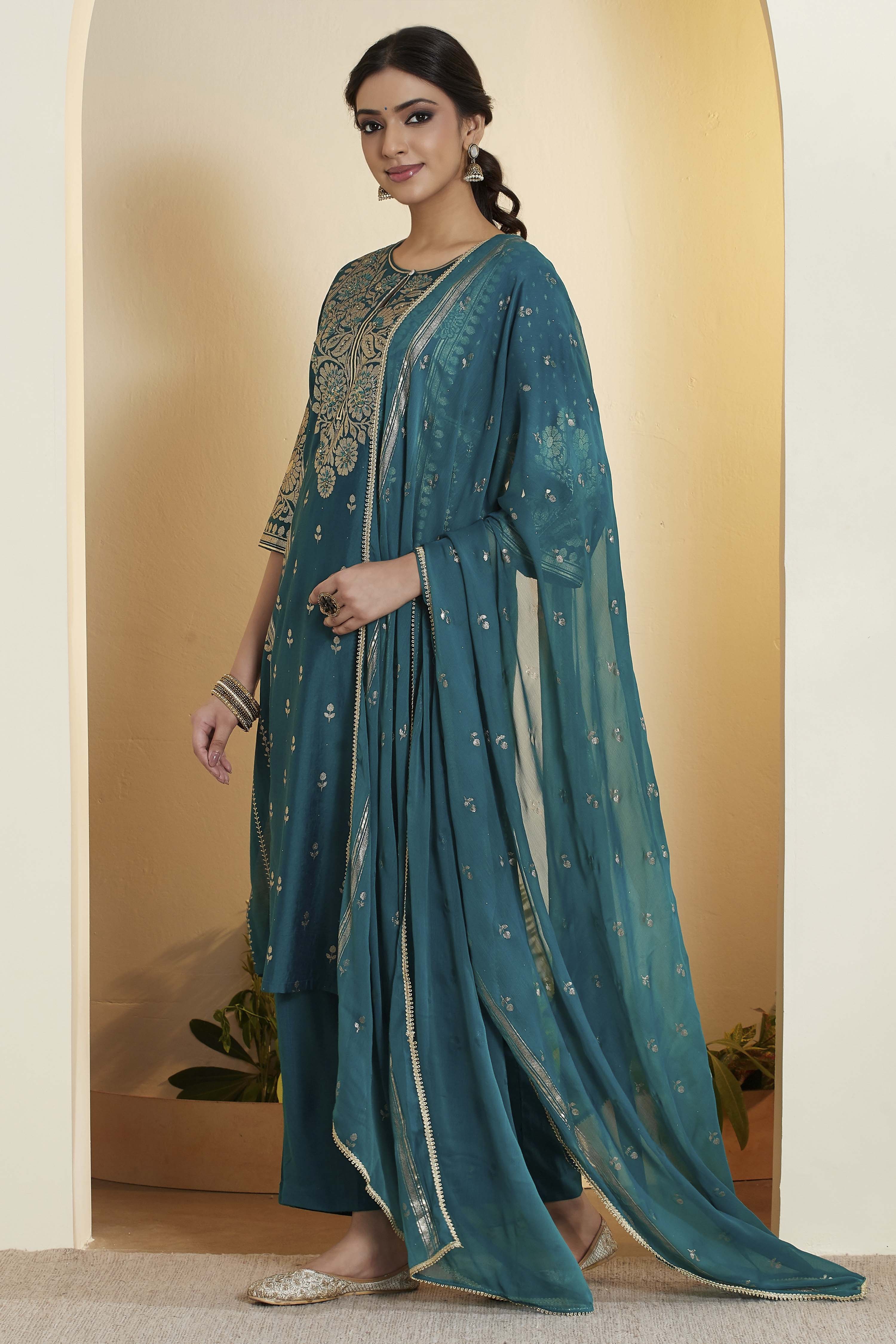 Teal Viscose Blend Embroidered Straight Kurta Set image number 4