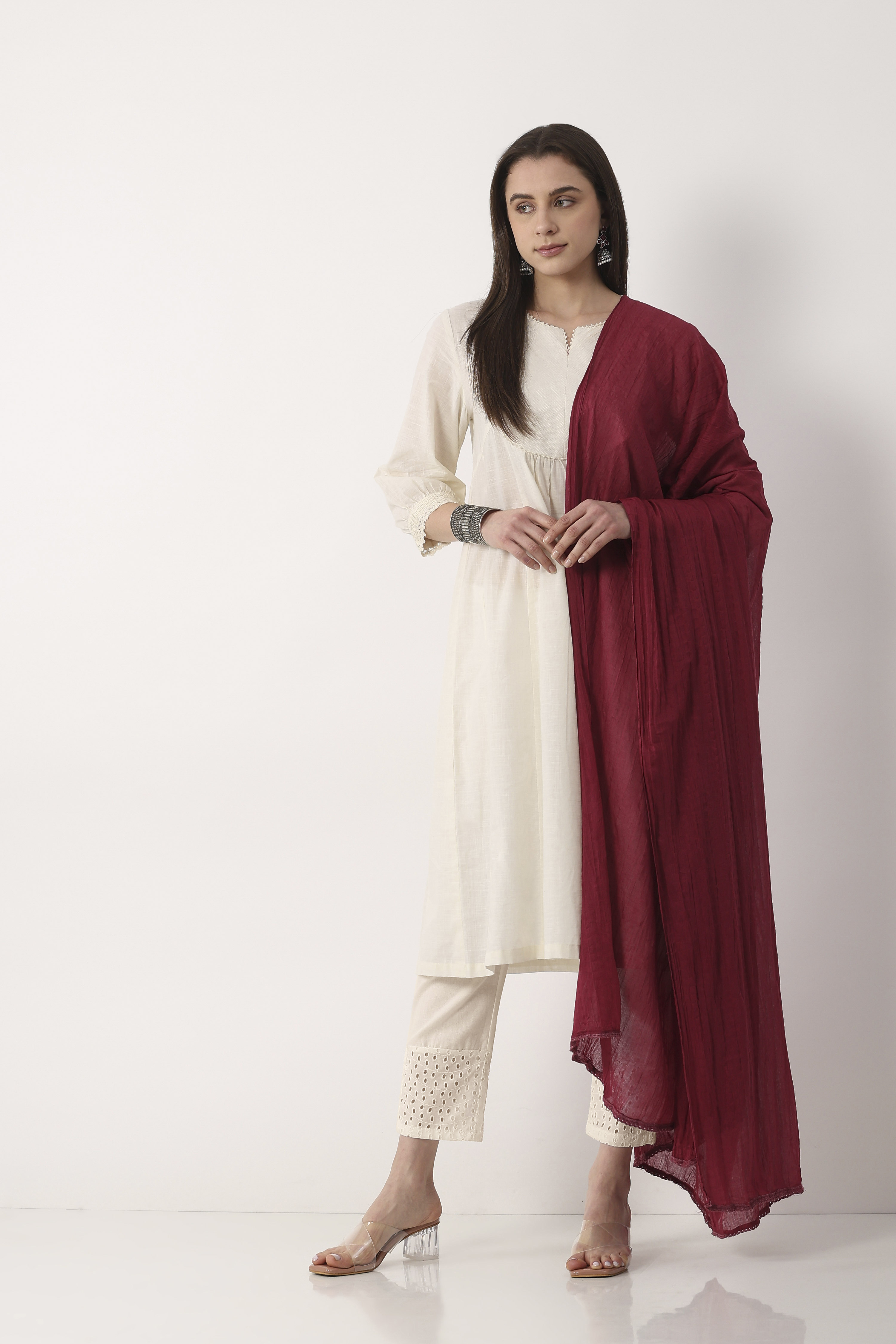 Maroon White Cotton Dupatta image number 0