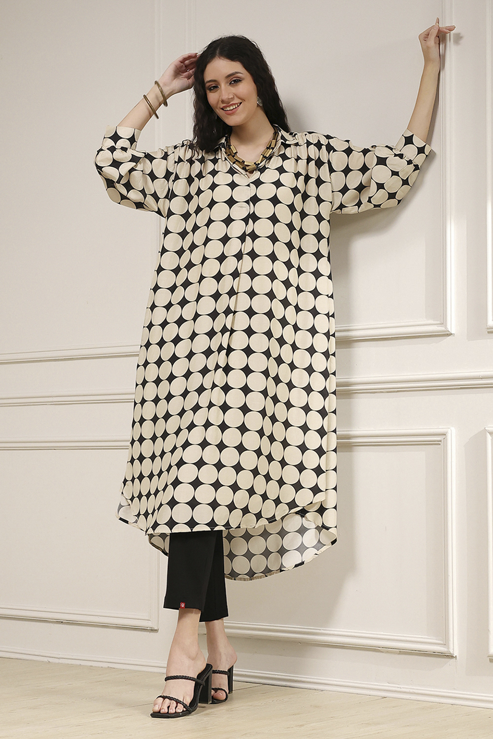 Ivory Viscose A-Line Printed Kurta image number 0