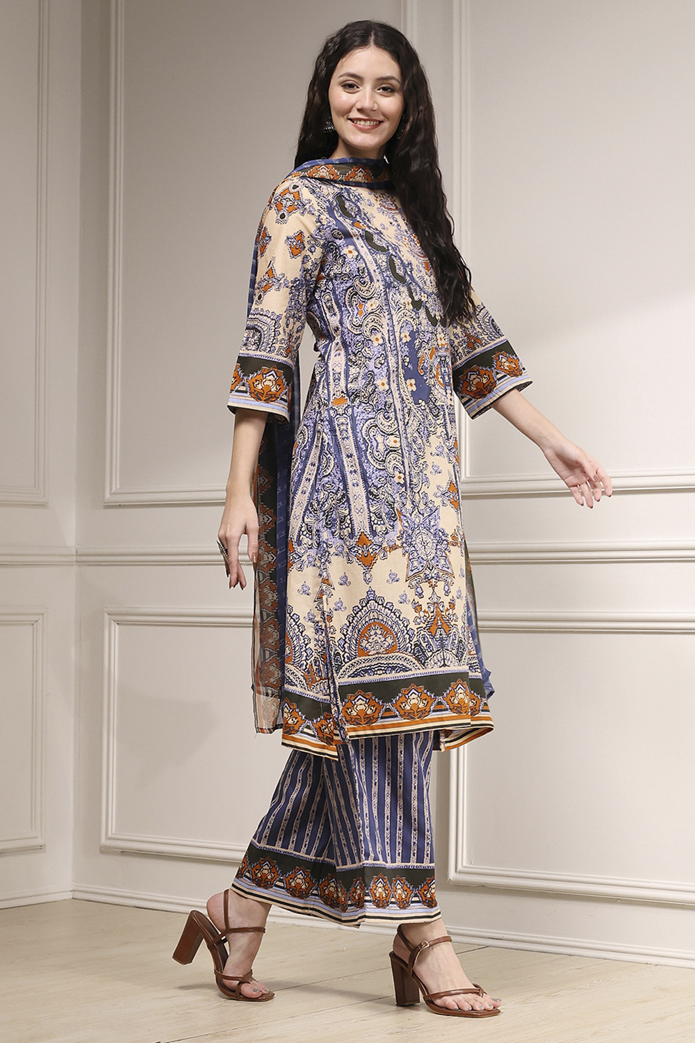 Navy Blue and Beige Cotton Straight Suit Set image number 5