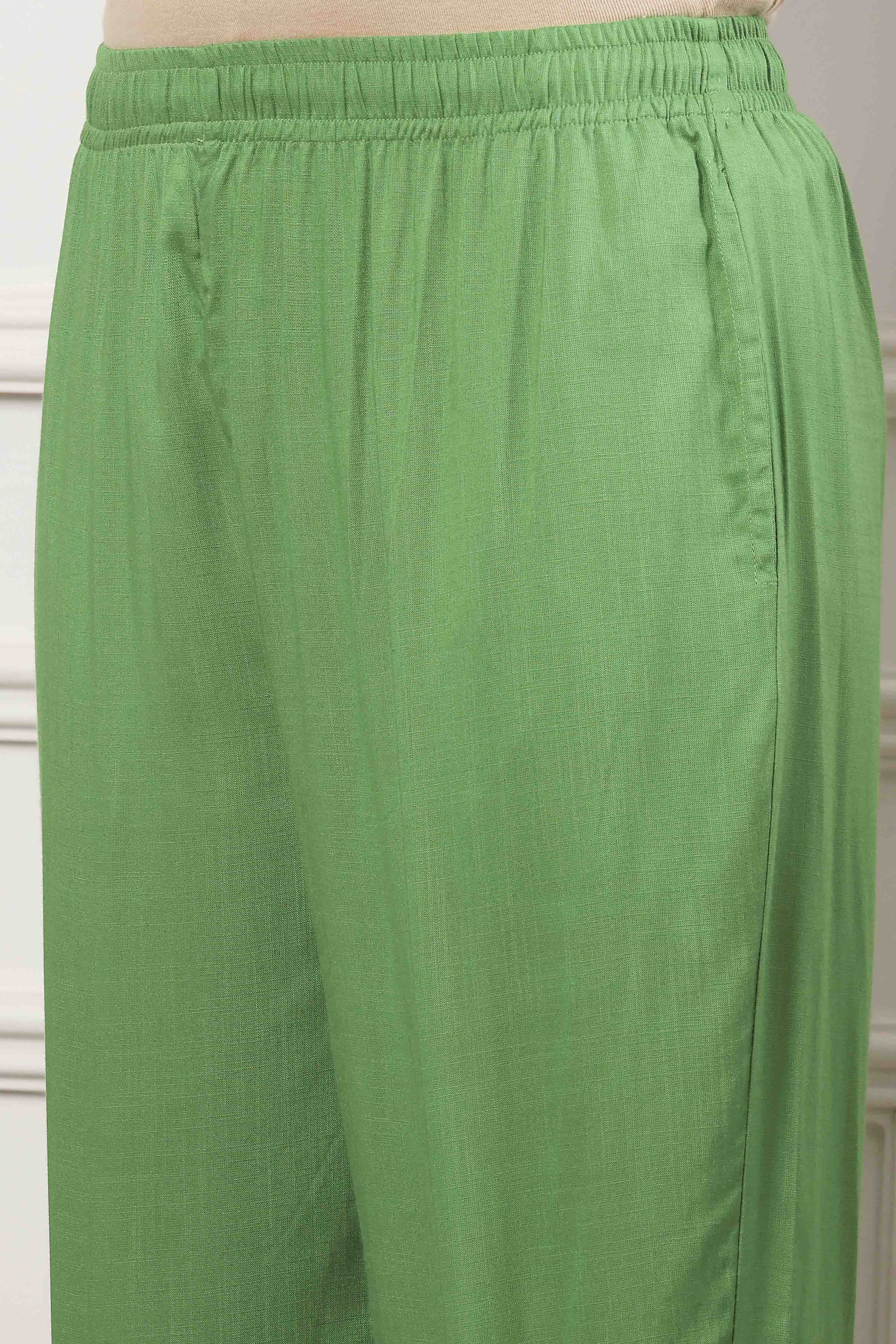 Green Chanderi Floral Straight Kurta Set image number 2