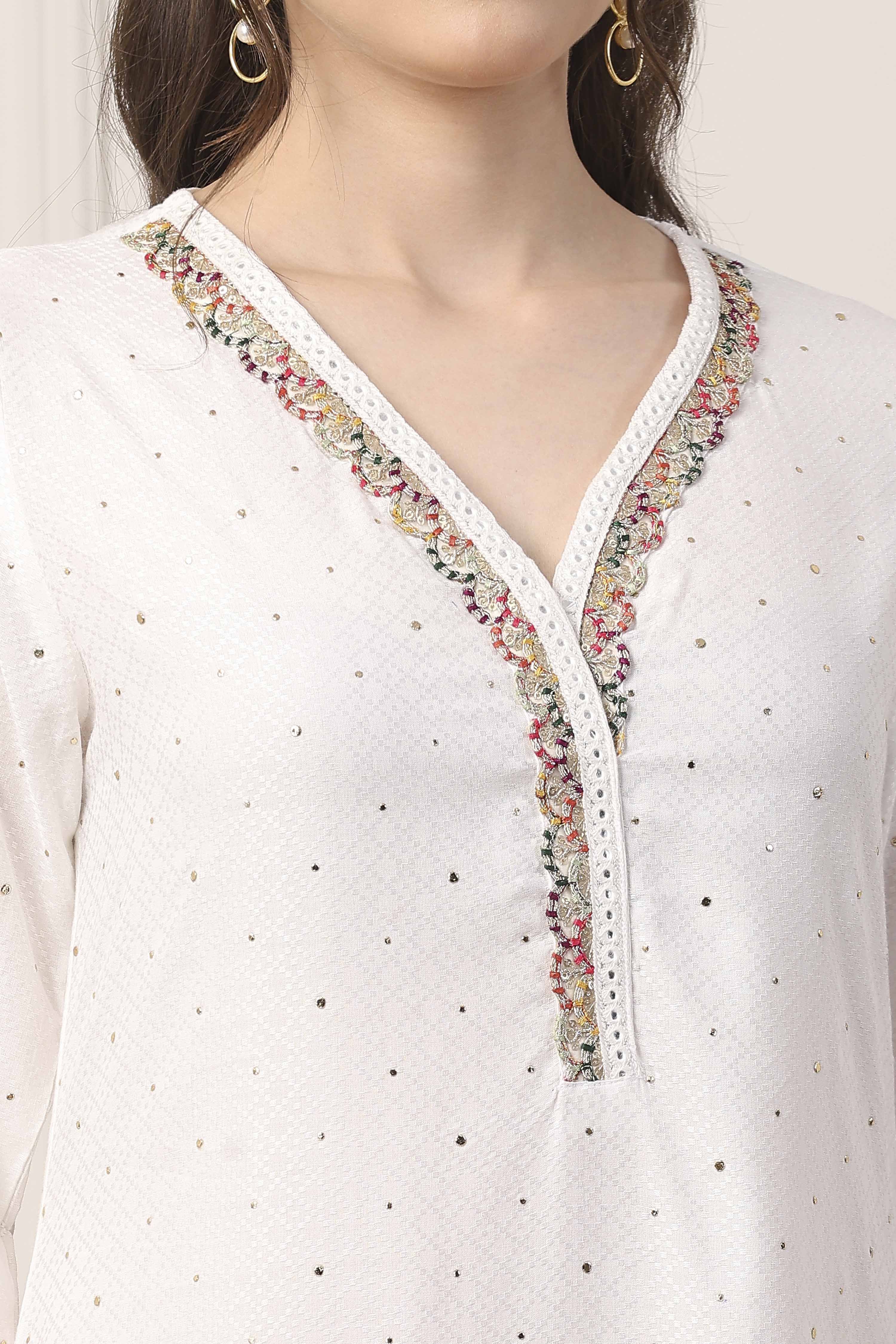 White & Pink Yoke Design Straight Suit Set image number 1