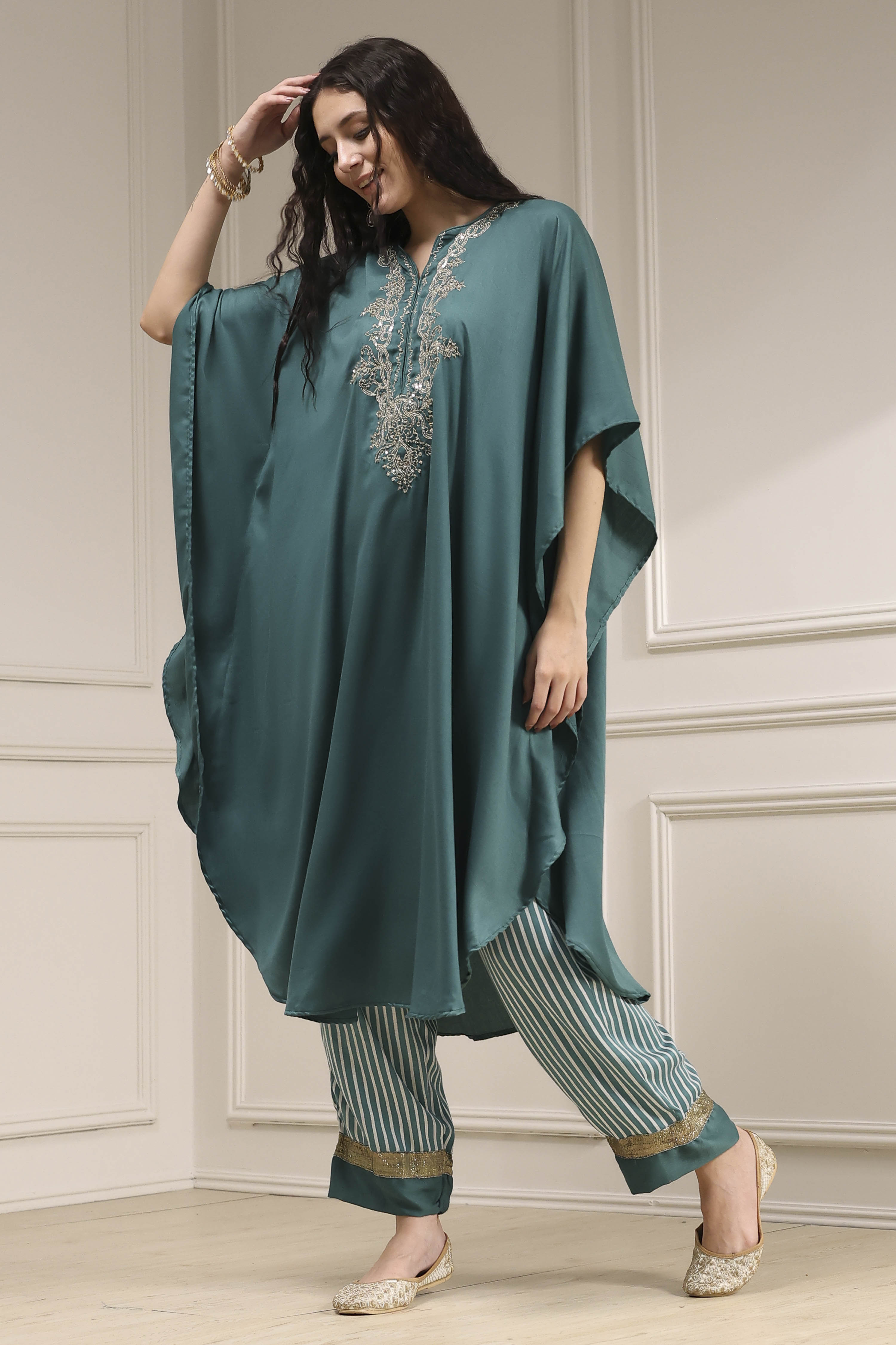 Black Modal Solid Kaftan Fusion Kurta Set image number 3