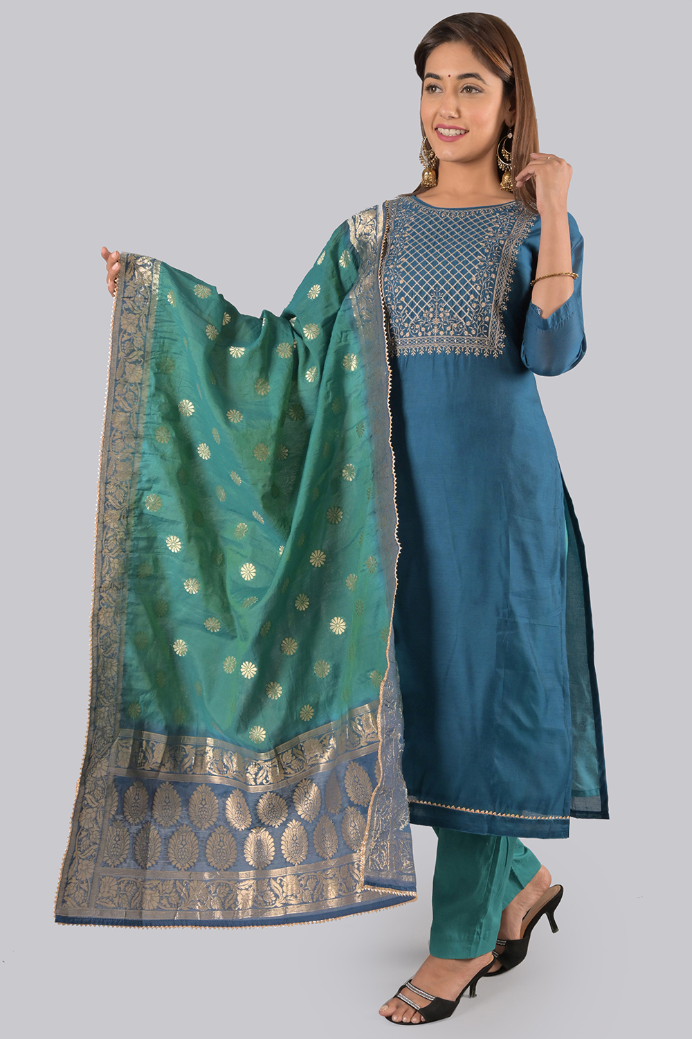 Blue Unstitched dress material Suit Set image number 2